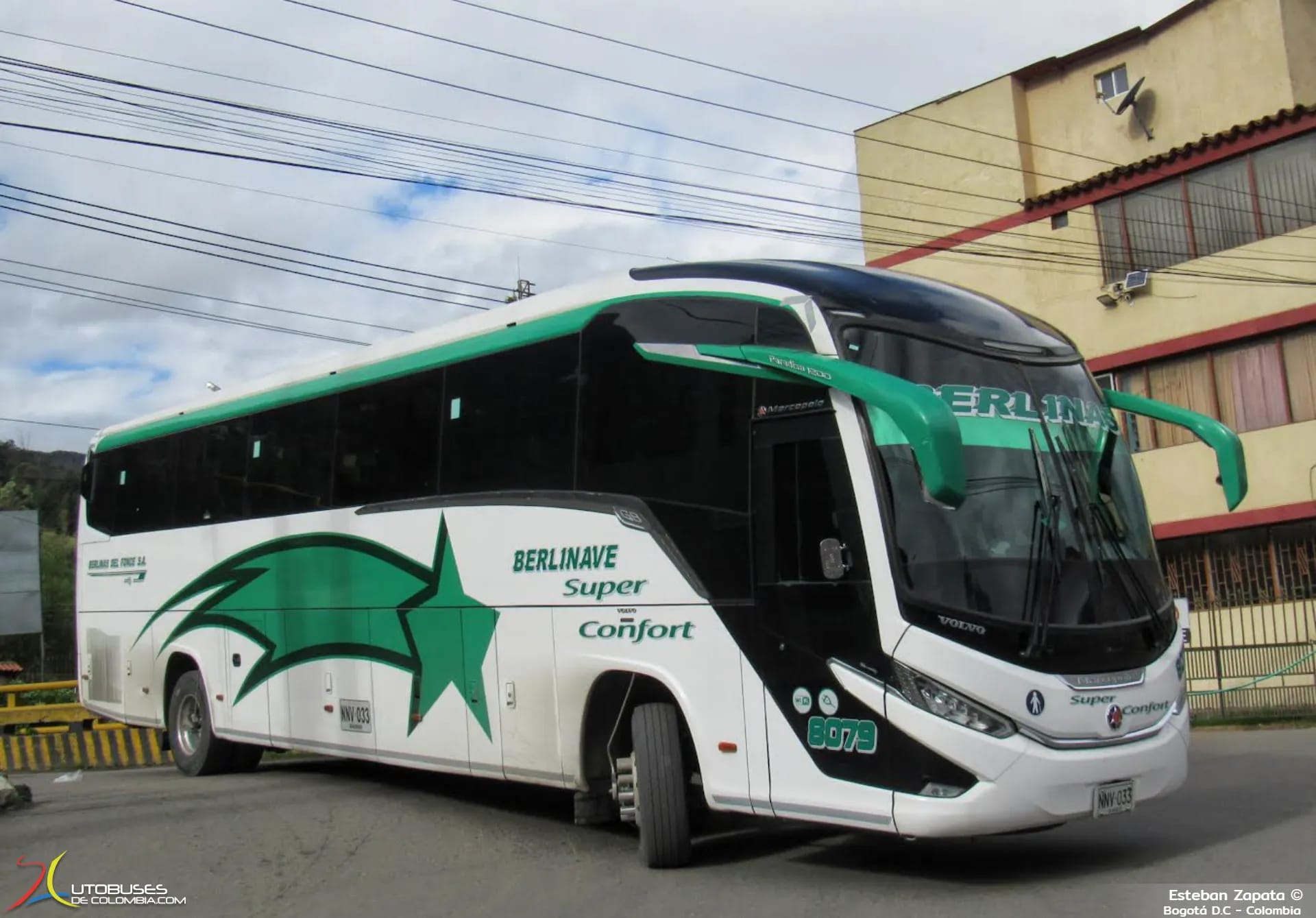 Marcopolo Superpolo Marcopolo Paradiso 1200 New G7 Volvo  B460R