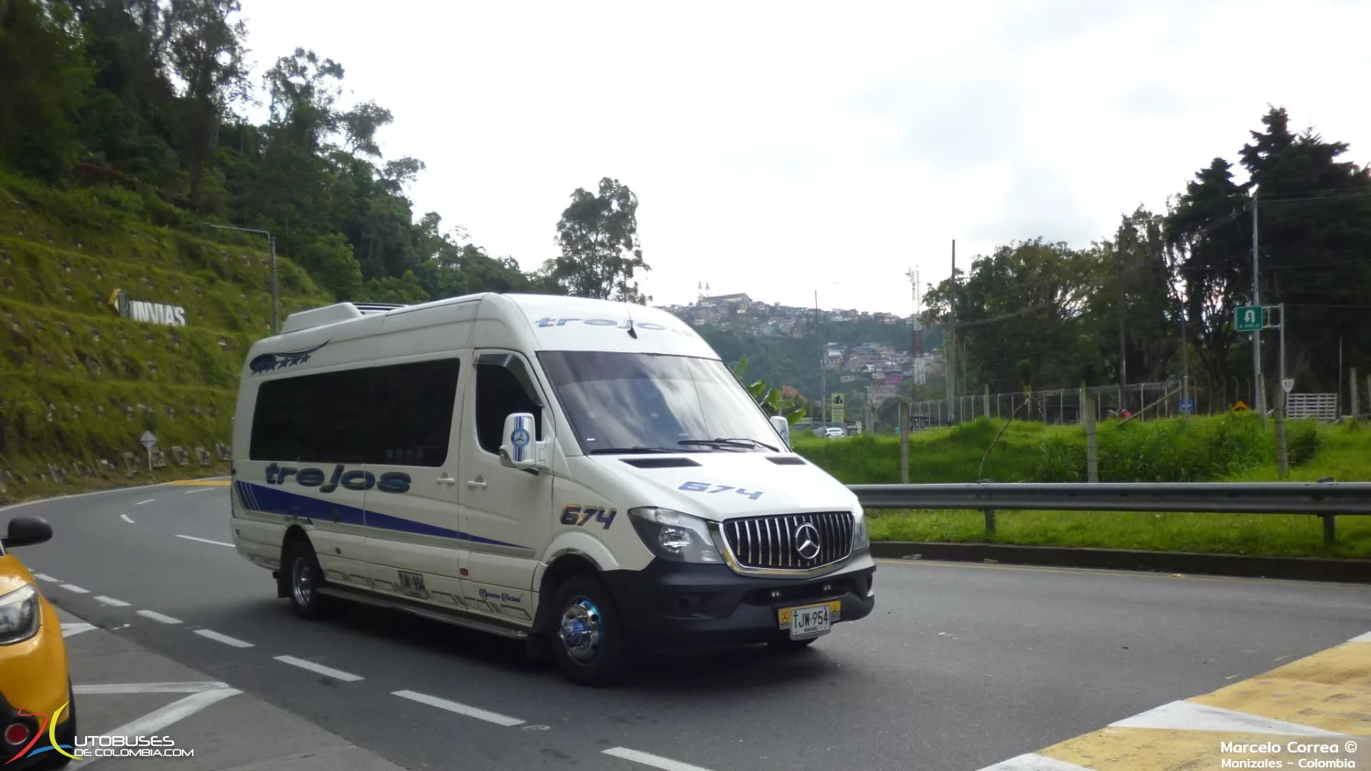 Mercedes Benz Mercedes Benz  MB SPRINTER 515 CDI-C 4325 TE 19+1