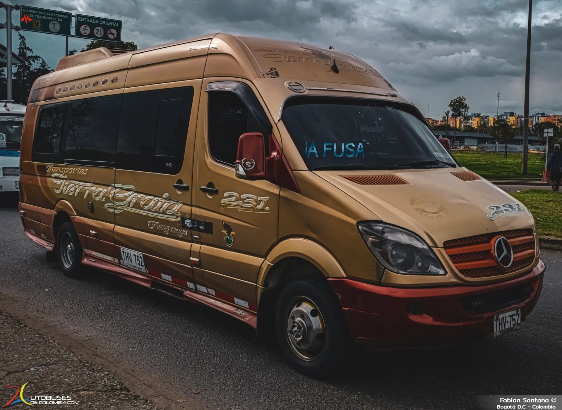 Mercedes Benz Mercedes Benz  MB SPRINTER 515 CDI-C 4325 TE 19+1