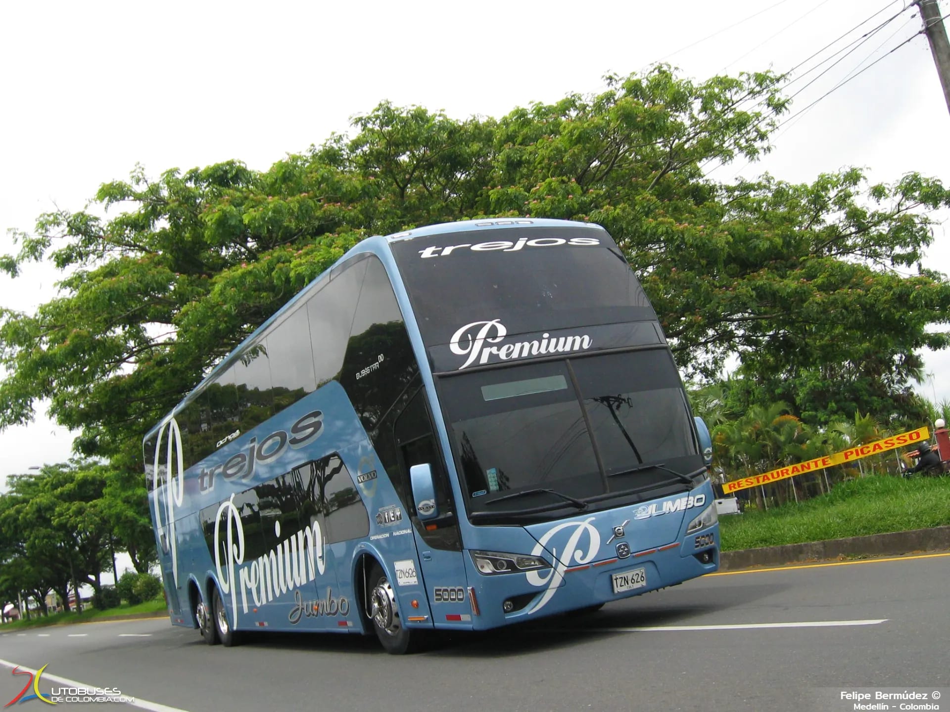 Busscar Busscar Busstar DD Volvo B430R 6x2