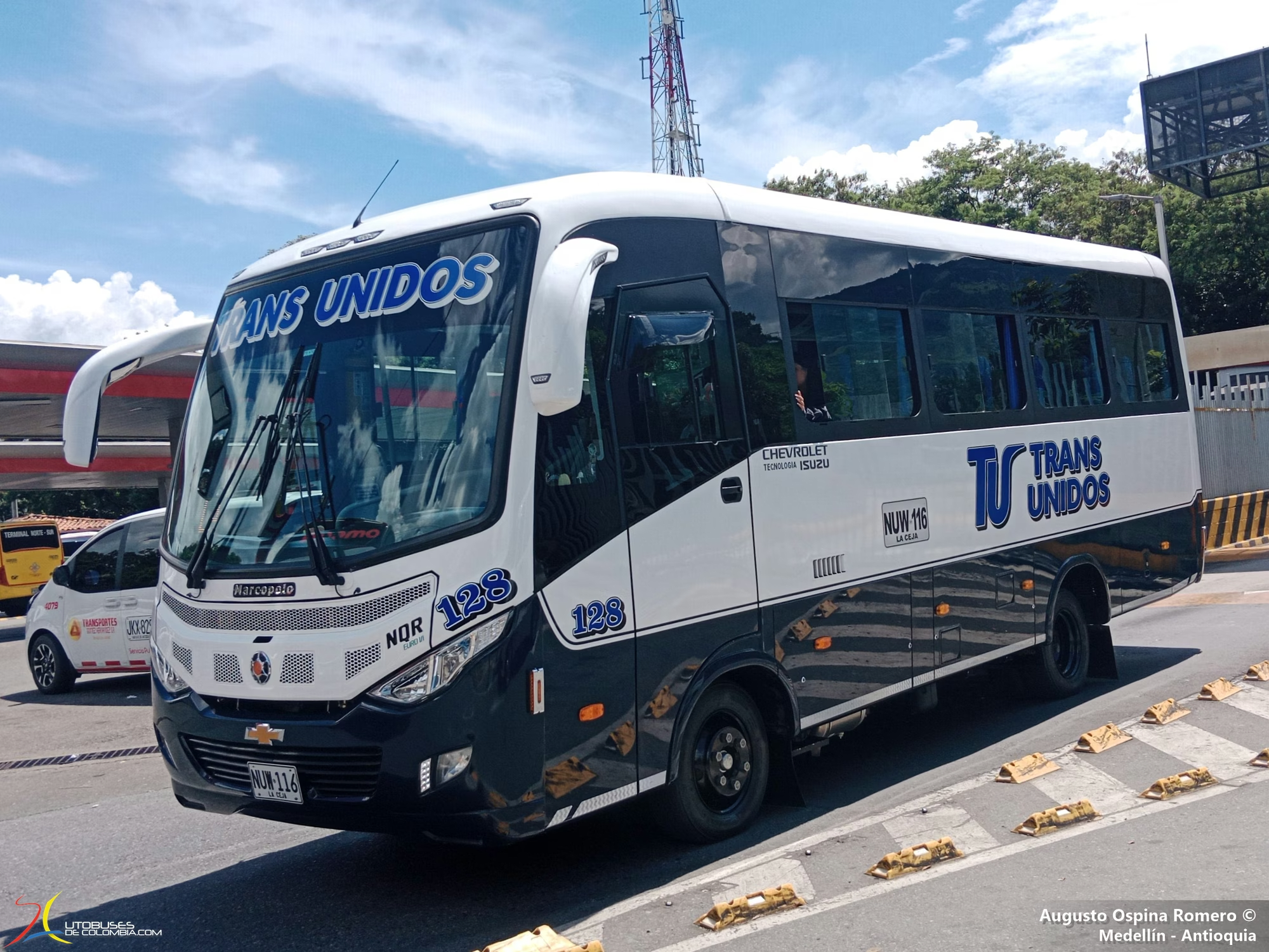 Marcopolo Superpolo Marcopolo New Senior Chevrolet NQR