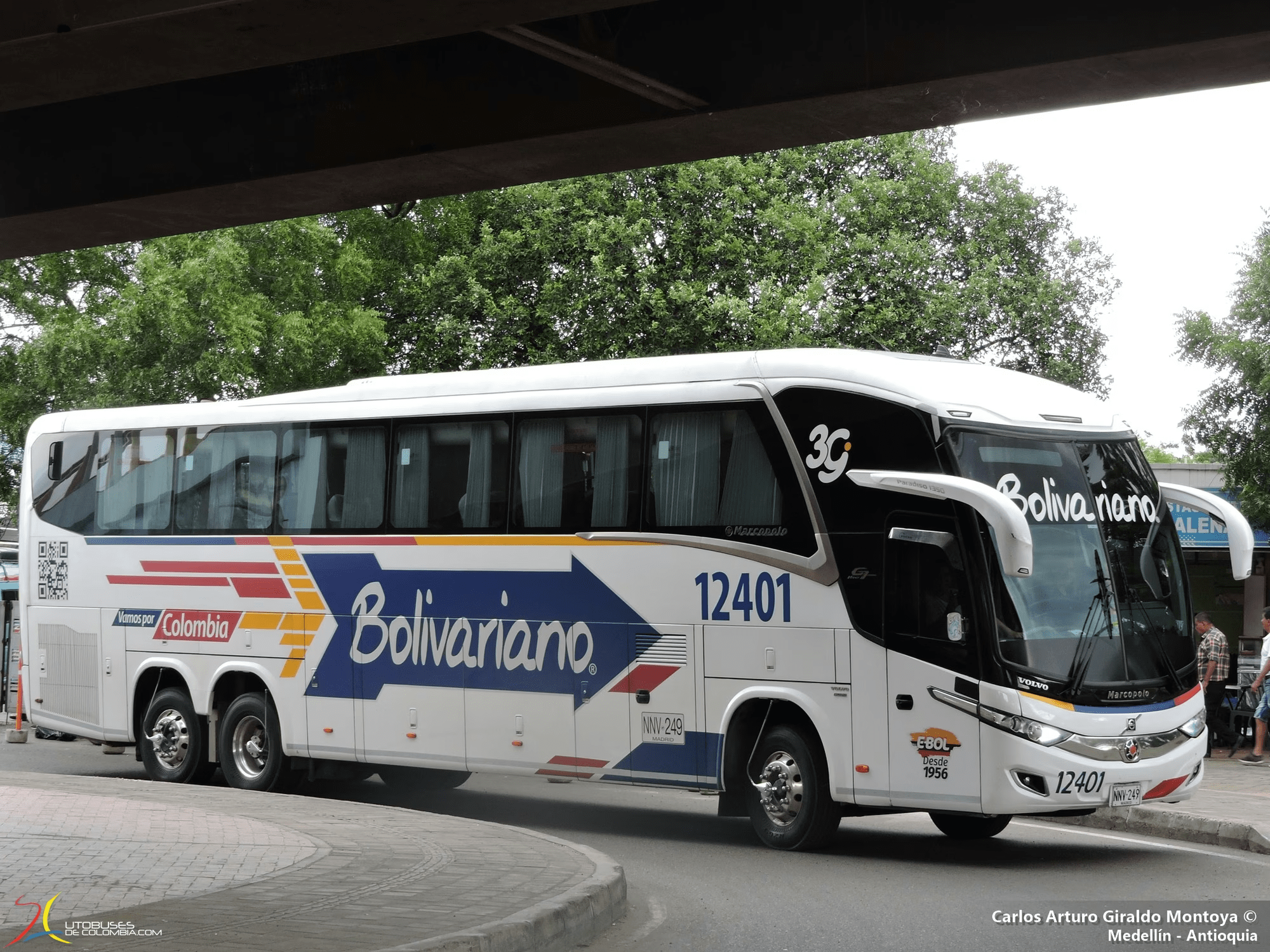 Marcopolo Superpolo Marcopolo Paradiso 1350 New G7 Volvo B510R B13R