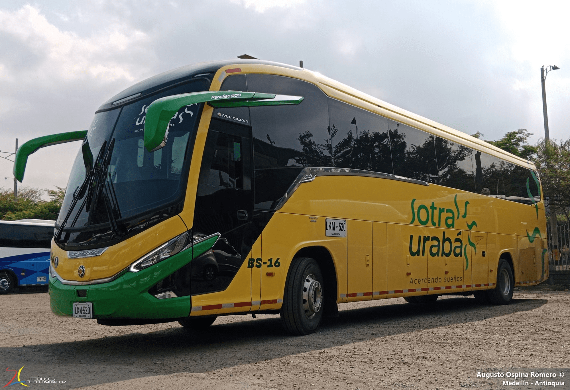 Marcopolo Superpolo Marcopolo Paradiso 1200 G8 Volvo B460R