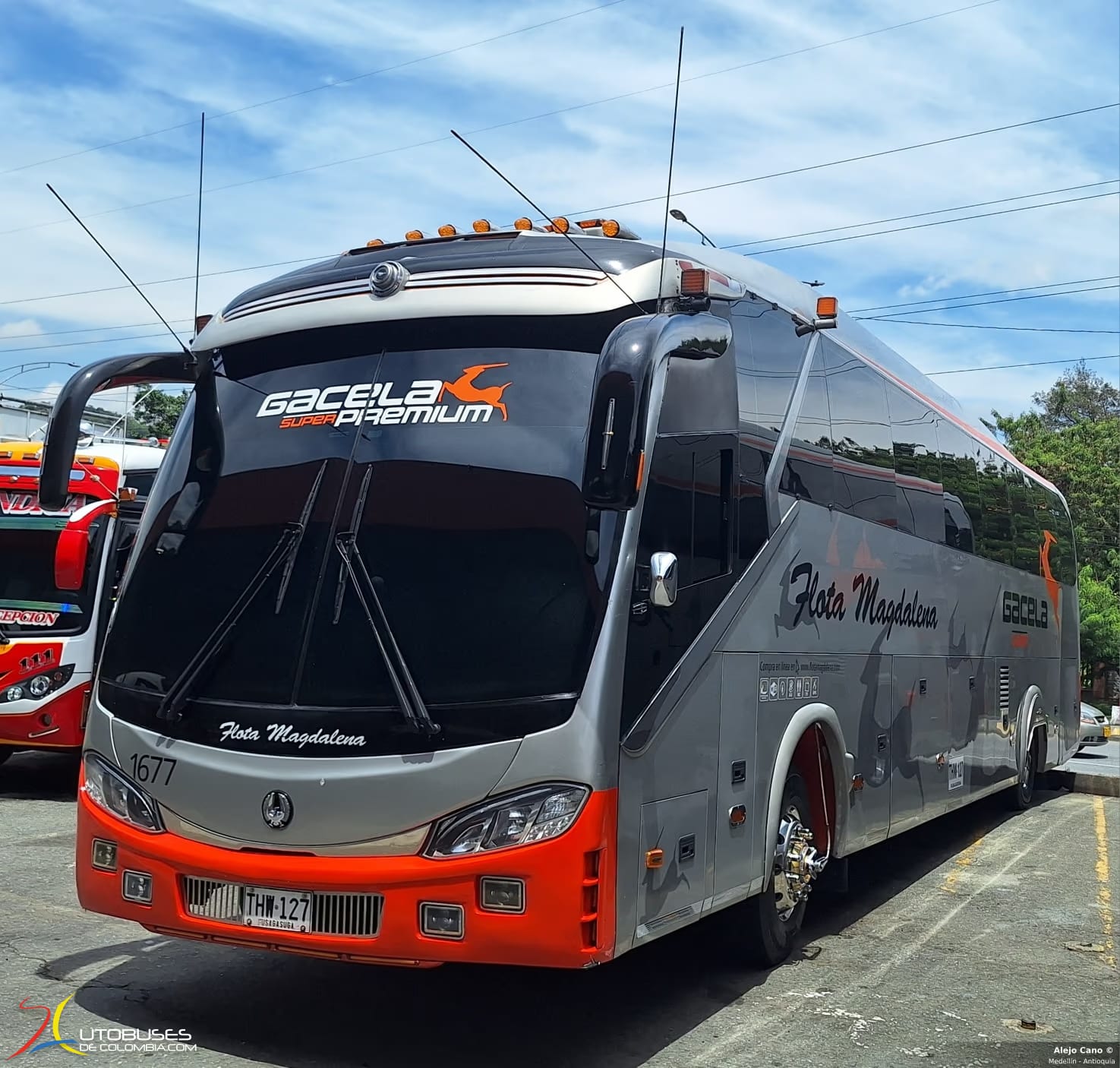 JGB JGB Majestic Scania K400