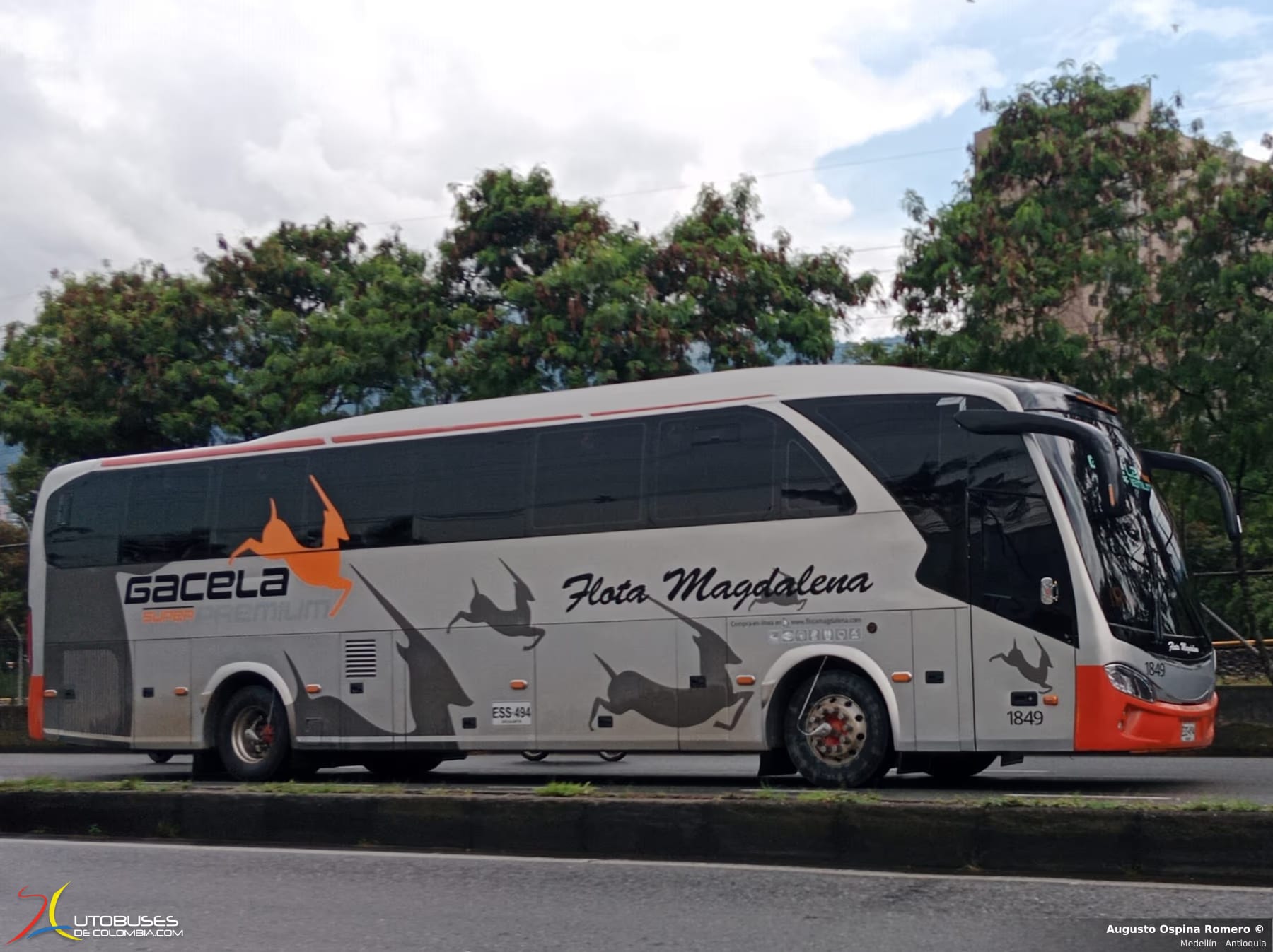 JGB JGB Majestic Prime Volvo B420R