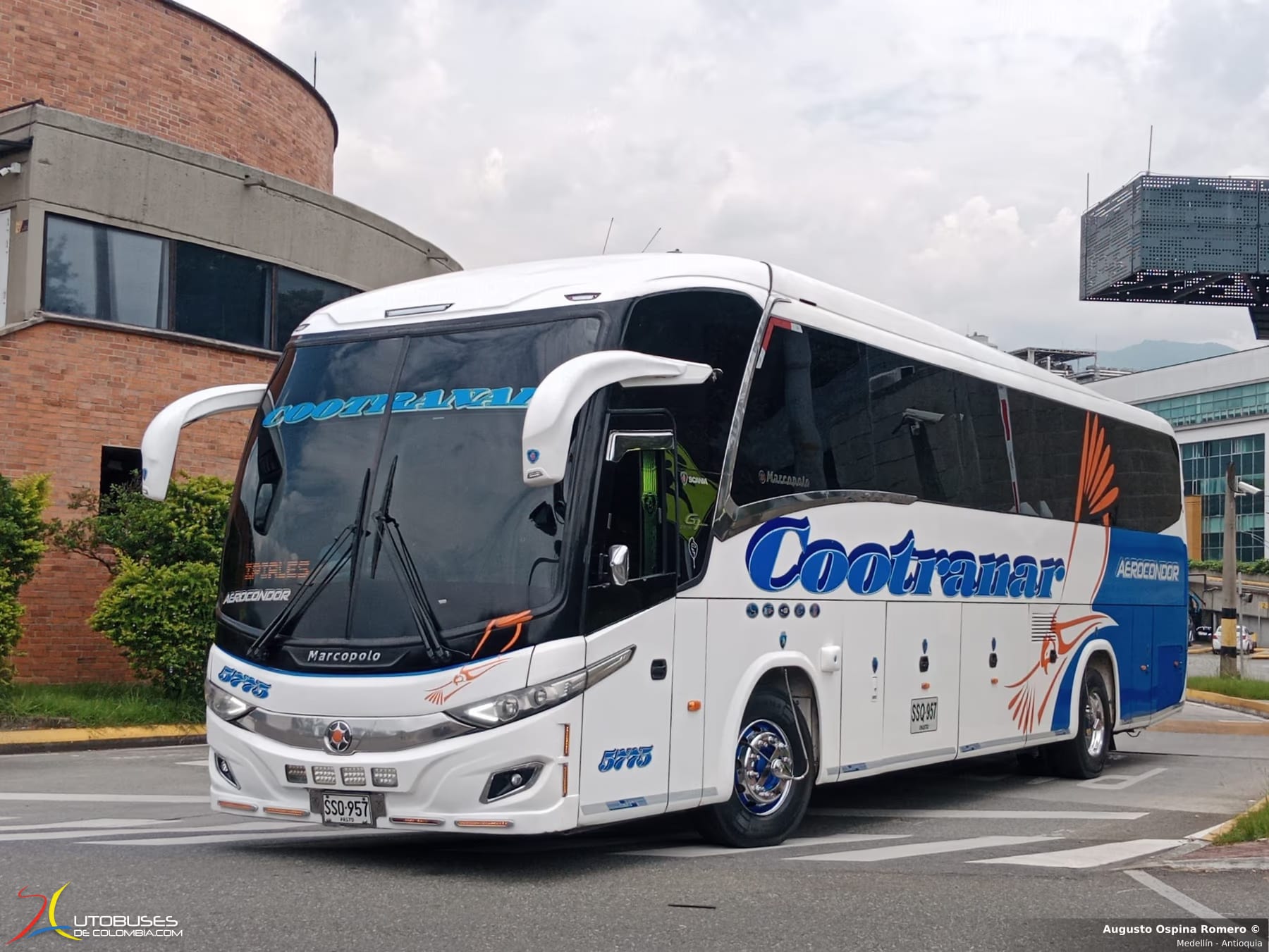 Marcopolo Superpolo Marcopolo Paradiso 1200 New G7 Scania K400