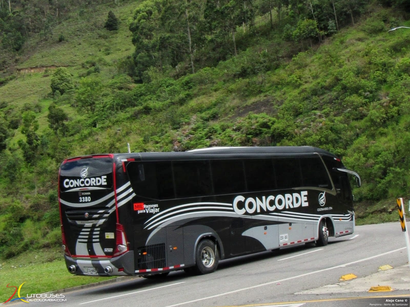 Marcopolo Superpolo Marcopolo Paradiso 1200 New G7 Scania K400