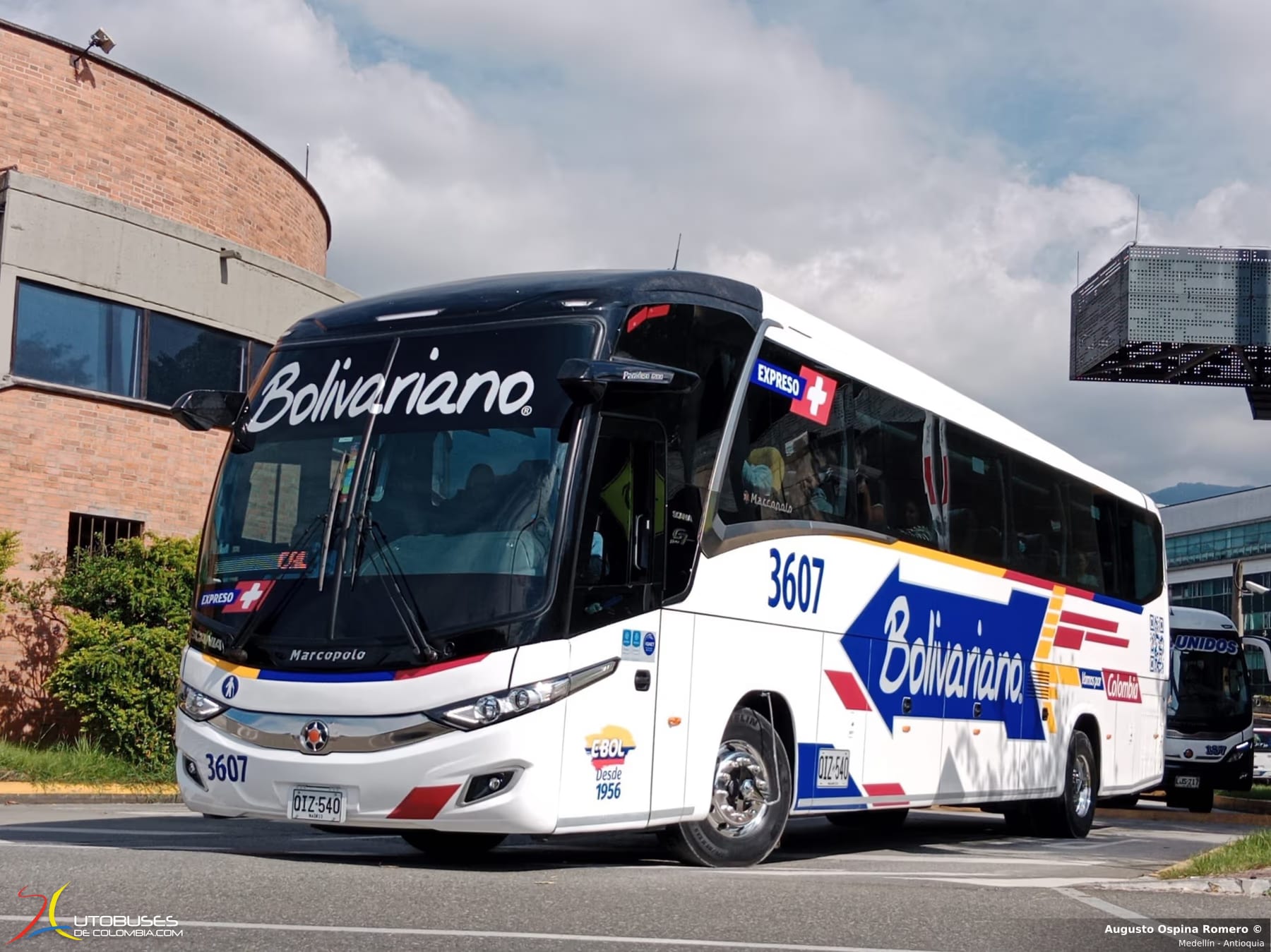 Marcopolo Superpolo Marcopolo Paradiso 1200 New G7 Scania K410