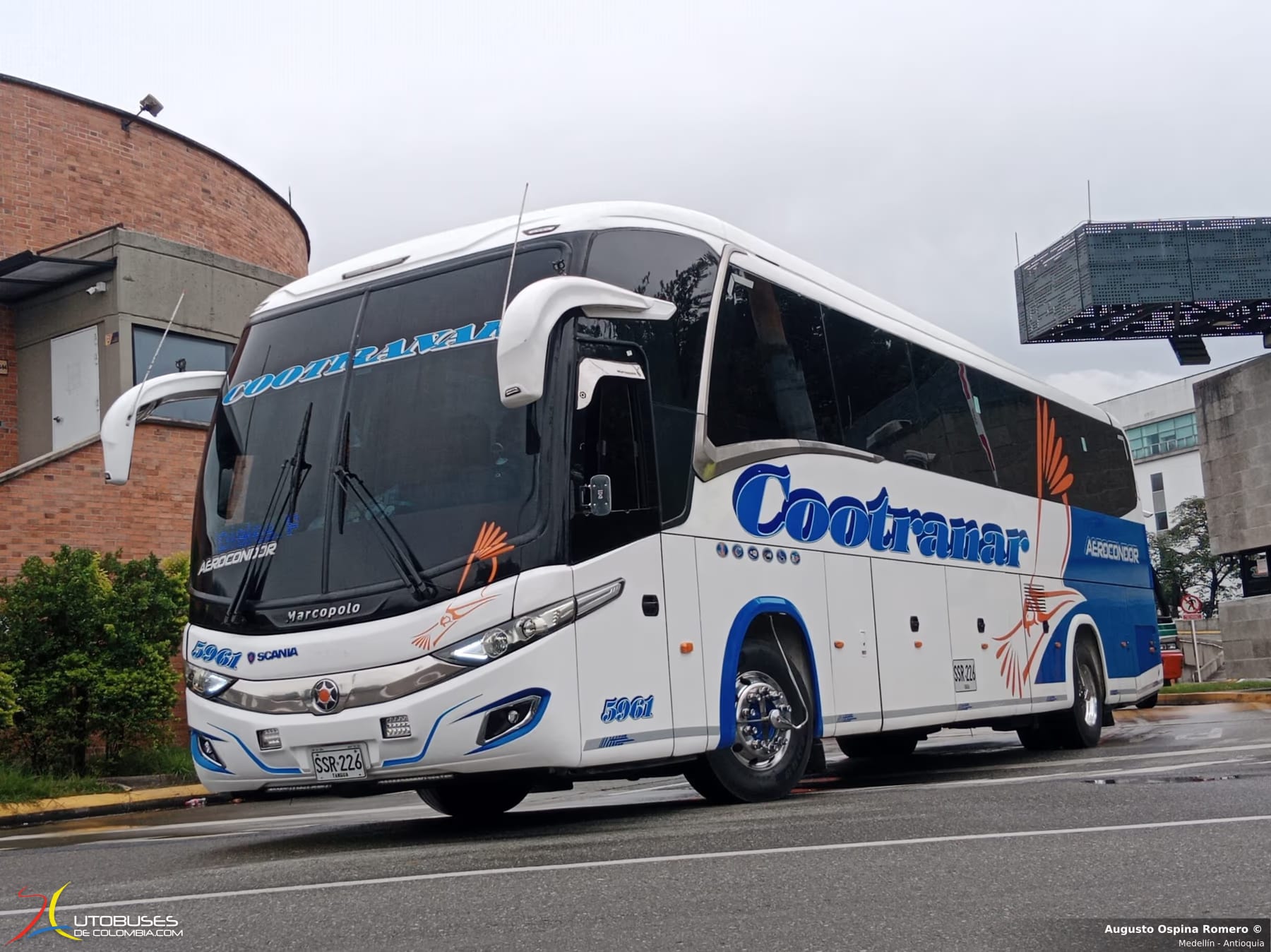 Marcopolo Superpolo Marcopolo Paradiso 1200 New G7 Scania K400