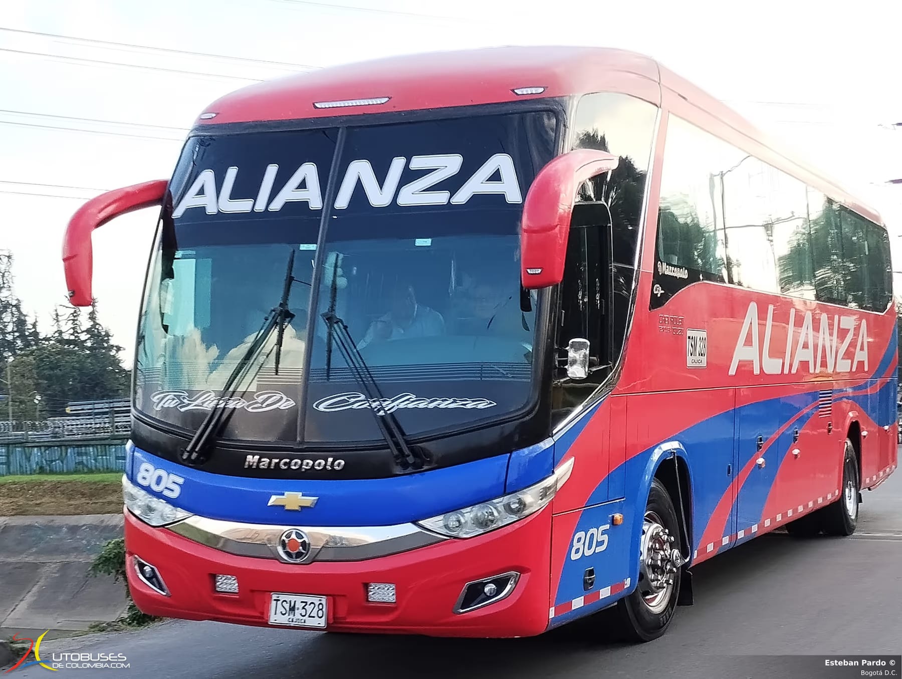 Marcopolo Superpolo Marcopolo Paradiso 1200 G6 Chevrolet Isuzu LV 150