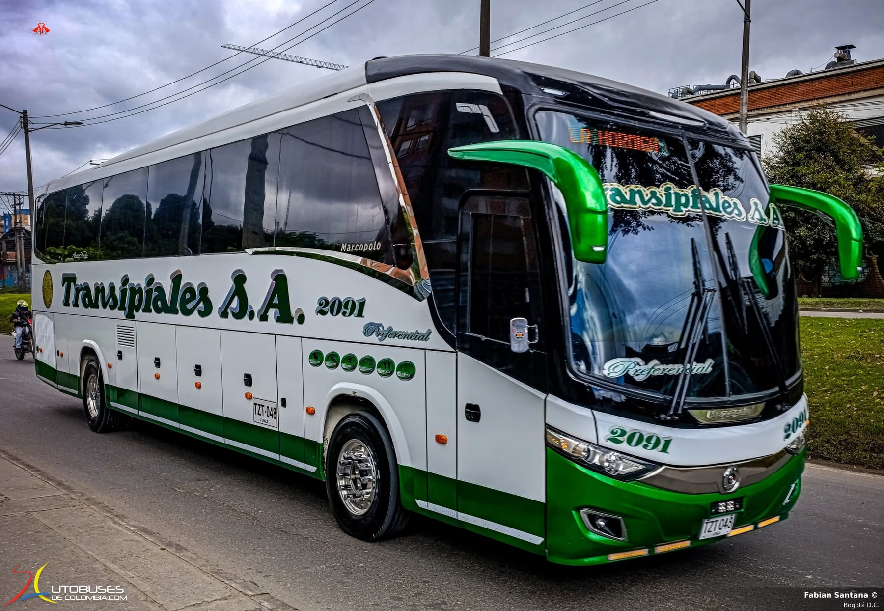 Marcopolo Superpolo Marcopolo Paradiso 1200 G7 Scania K400