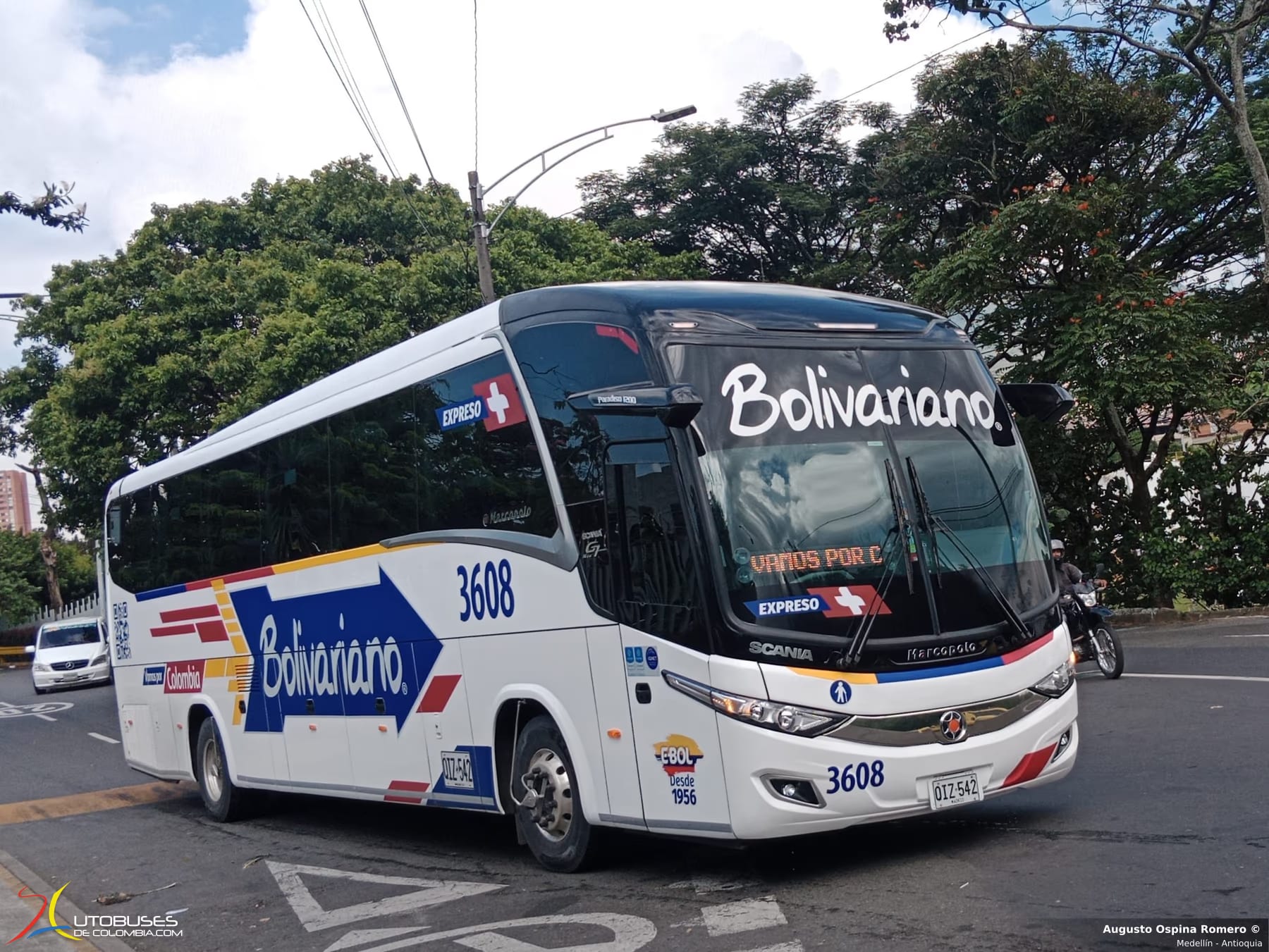 Marcopolo Superpolo Marcopolo Paradiso 1200 New G7 Scania K410