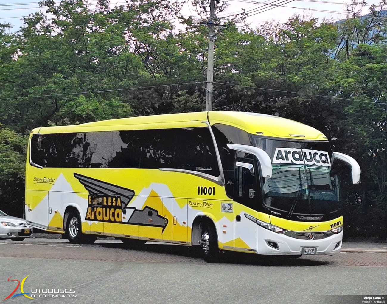 Marcopolo Superpolo Marcopolo Paradiso 1200 New G7 Volvo  B460R