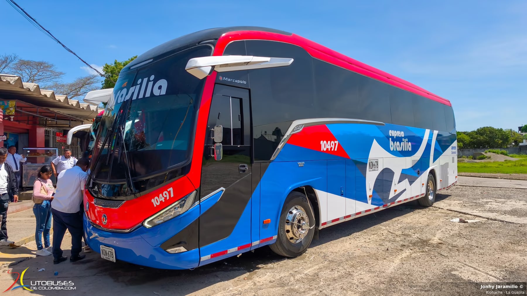 Marcopolo Superpolo Marcopolo Paradiso 1200 G8 Volvo B460R