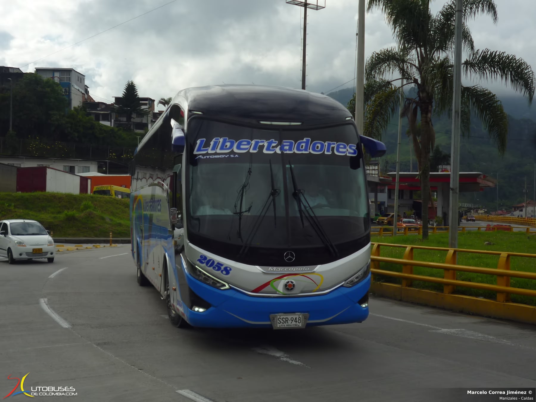 Marcopolo Superpolo Marcopolo Paradiso 1200 G8 Mercedes Benz O500 RS 1945