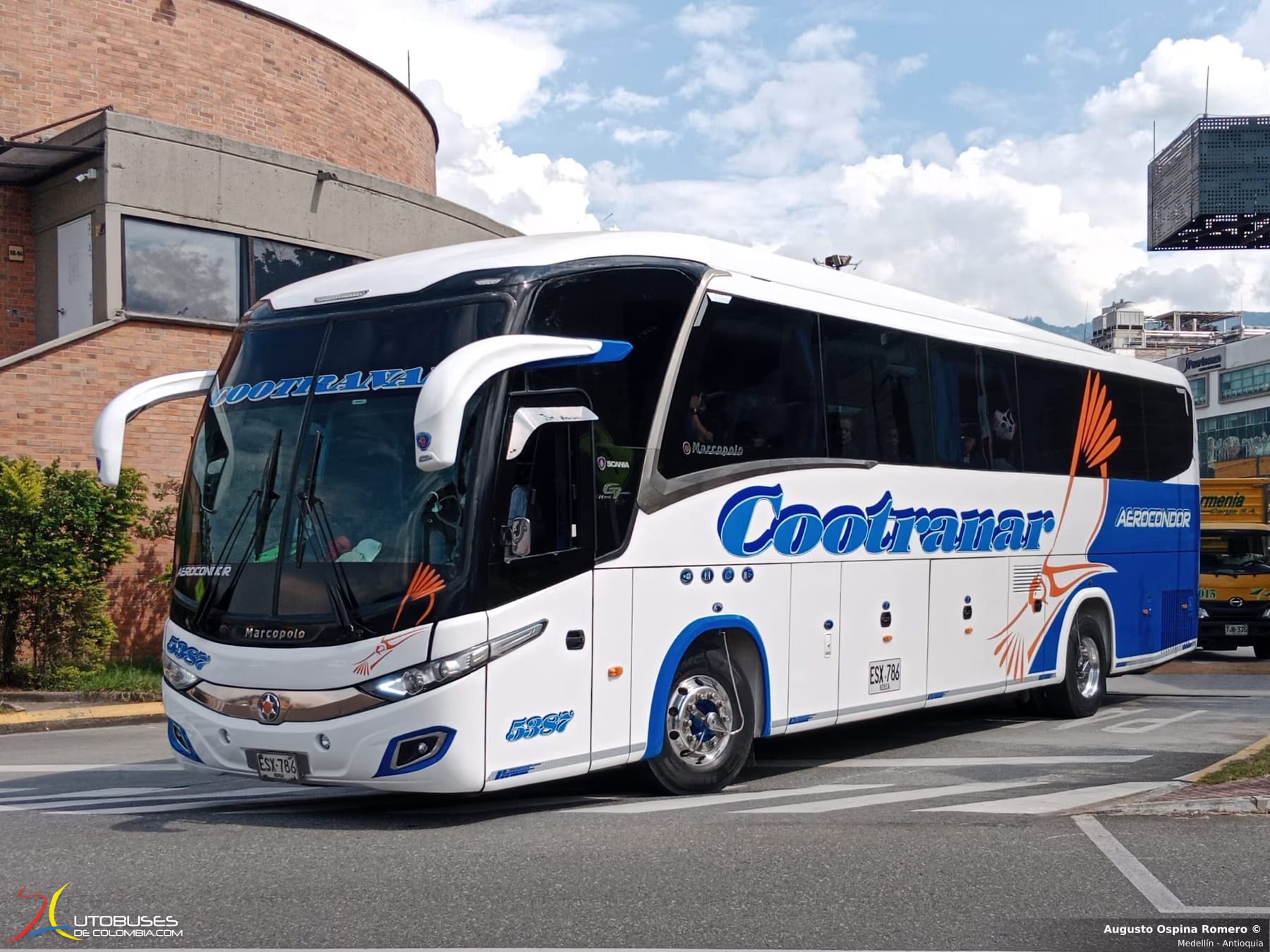 Marcopolo Superpolo Marcopolo Paradiso 1200 New G7 Scania K410