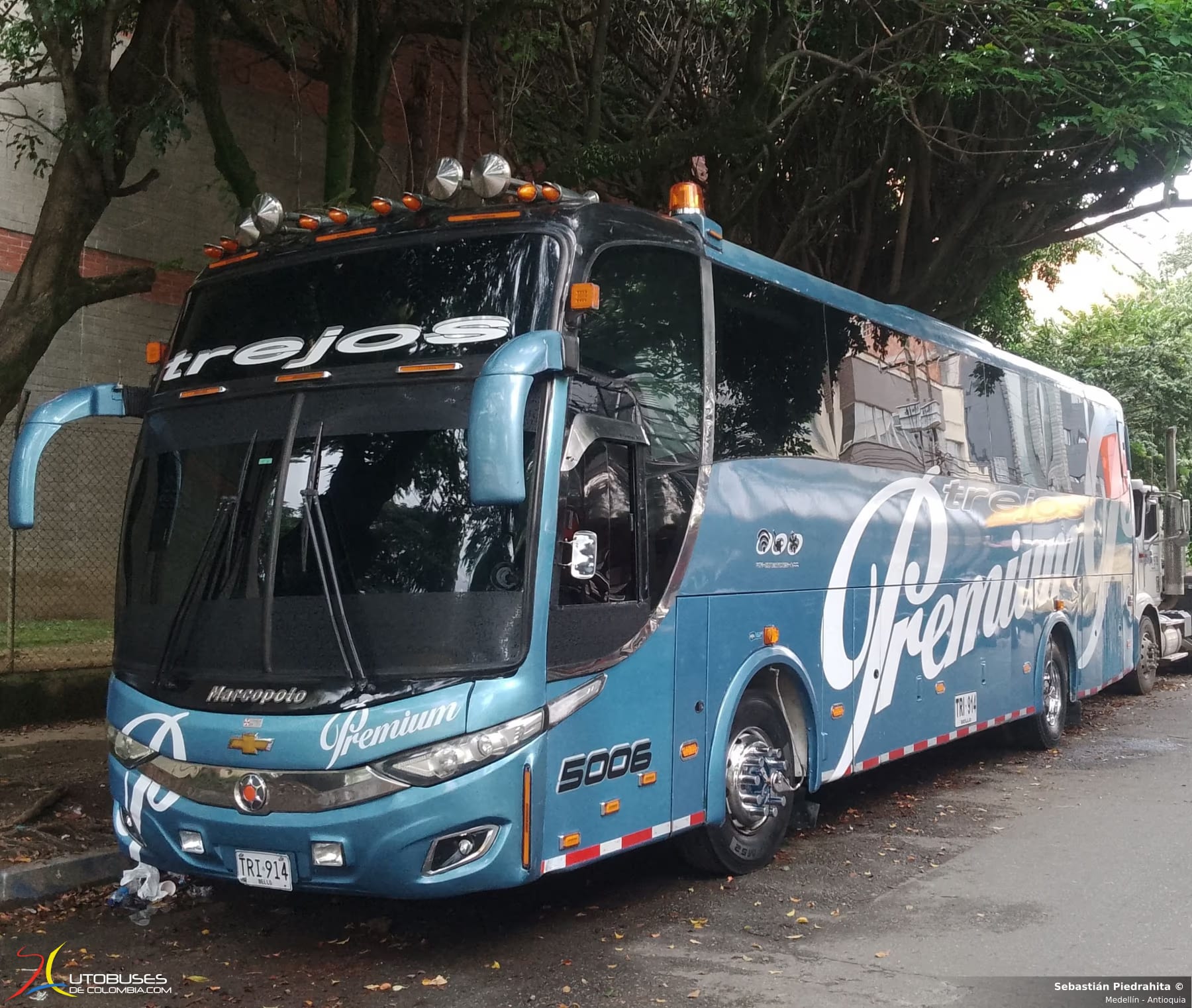 Marcopolo Superpolo Marcopolo Paradiso 1200 G6 Chevrolet Isuzu LV 150