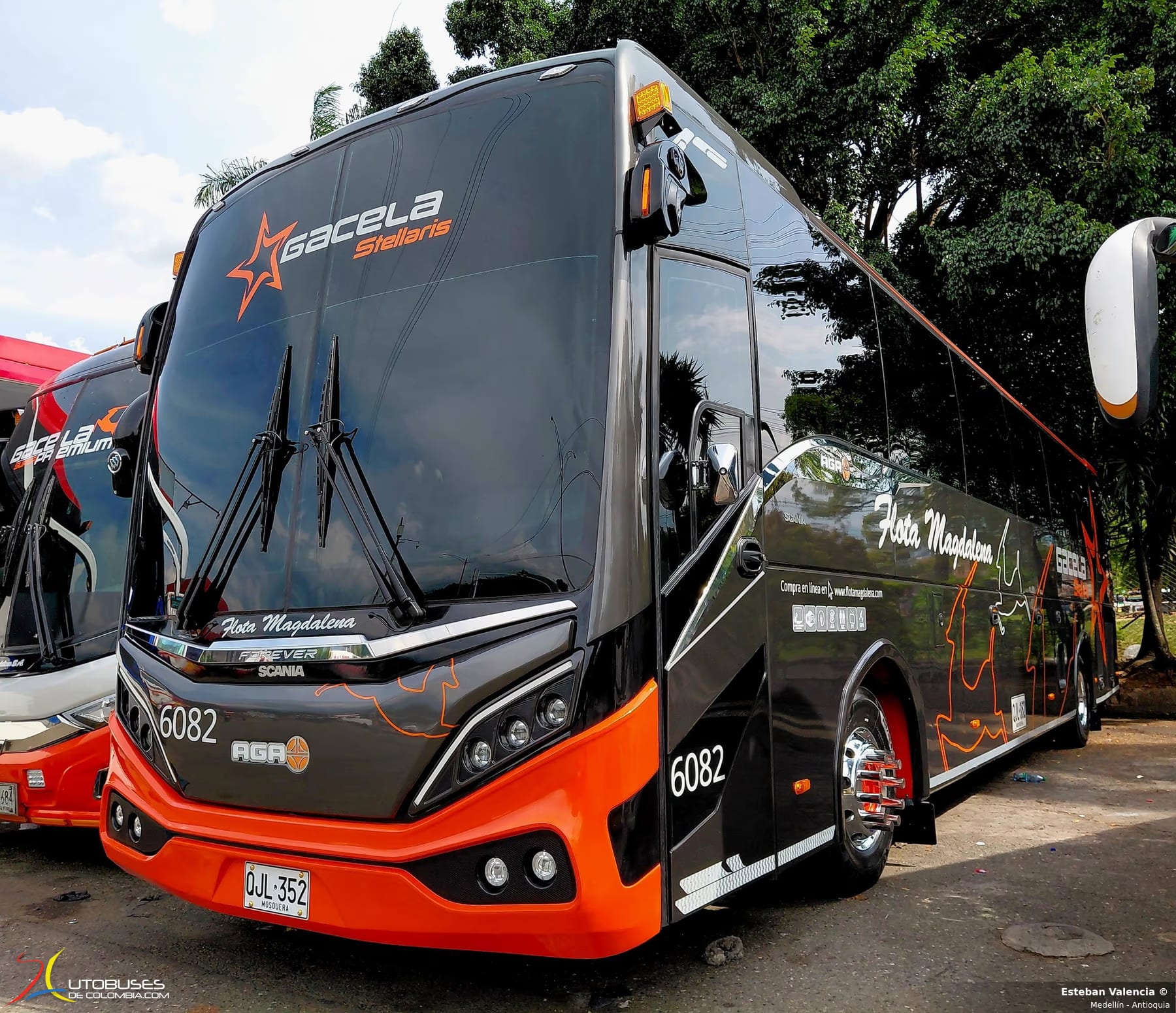 Aga Aga Forever Scania K410