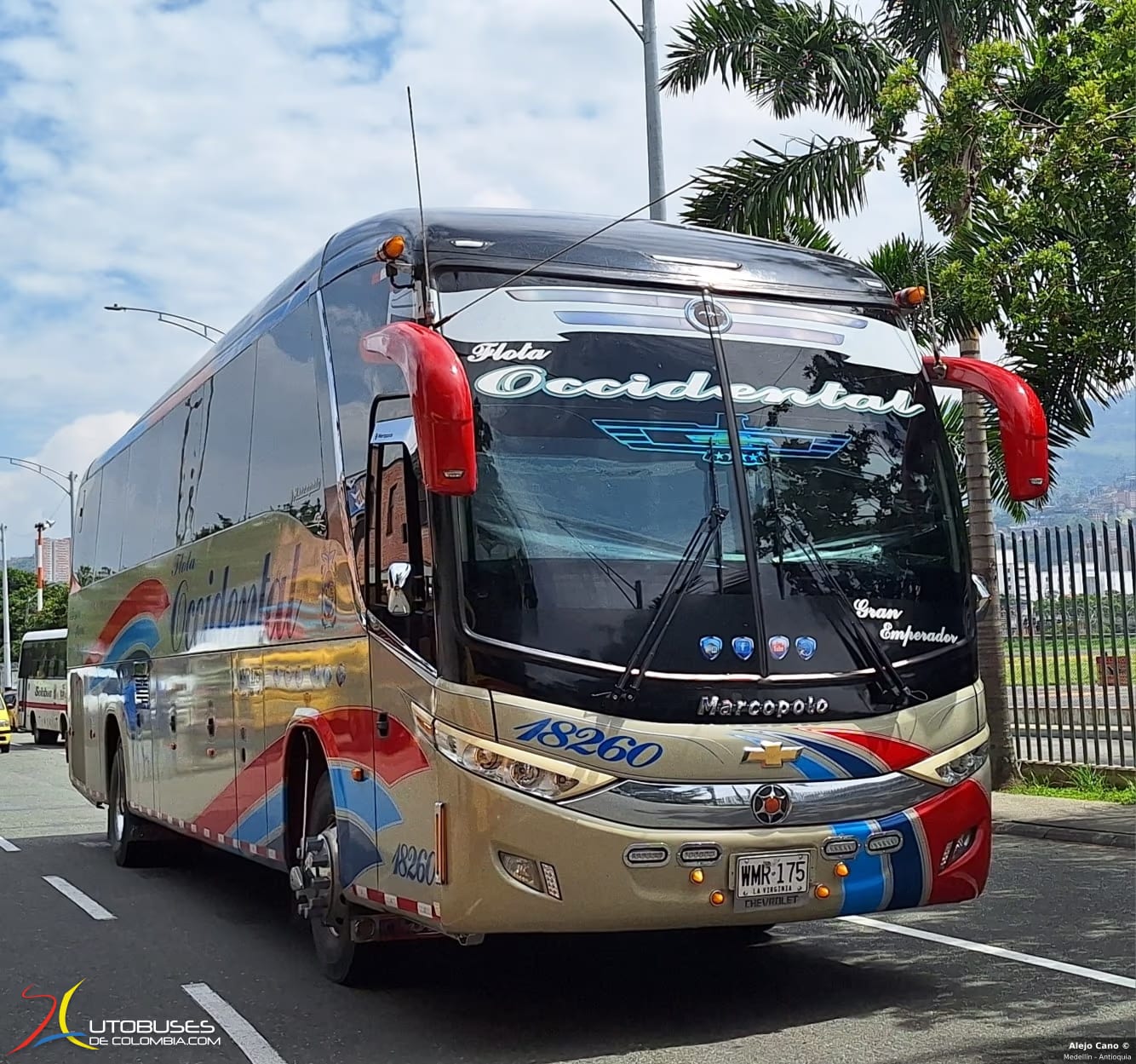 Marcopolo Superpolo Marcopolo Paradiso 1200 G7 Chevrolet Isuzu LV 452