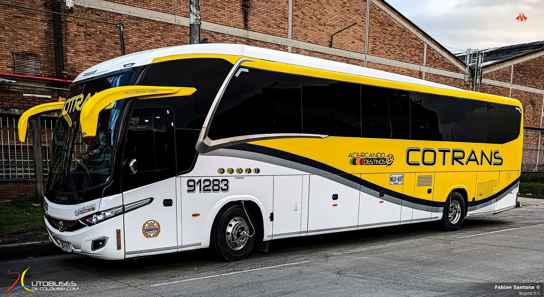 Marcopolo Superpolo Marcopolo Paradiso 1200 New G7 Volvo  B460R