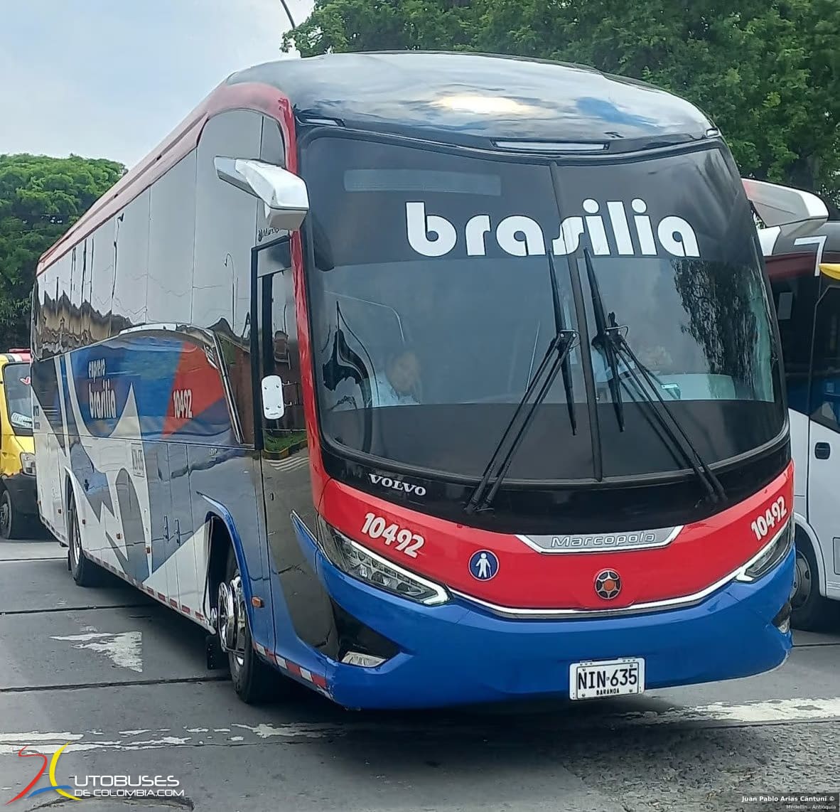 Marcopolo Superpolo Marcopolo Paradiso 1200 G8 Volvo B460R