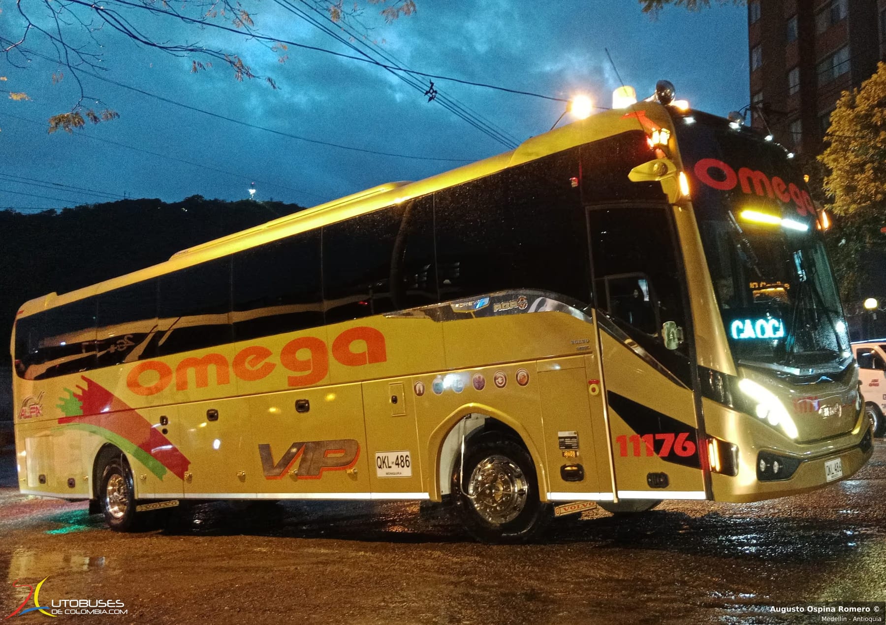 Aga Aga Forever Volvo B460R