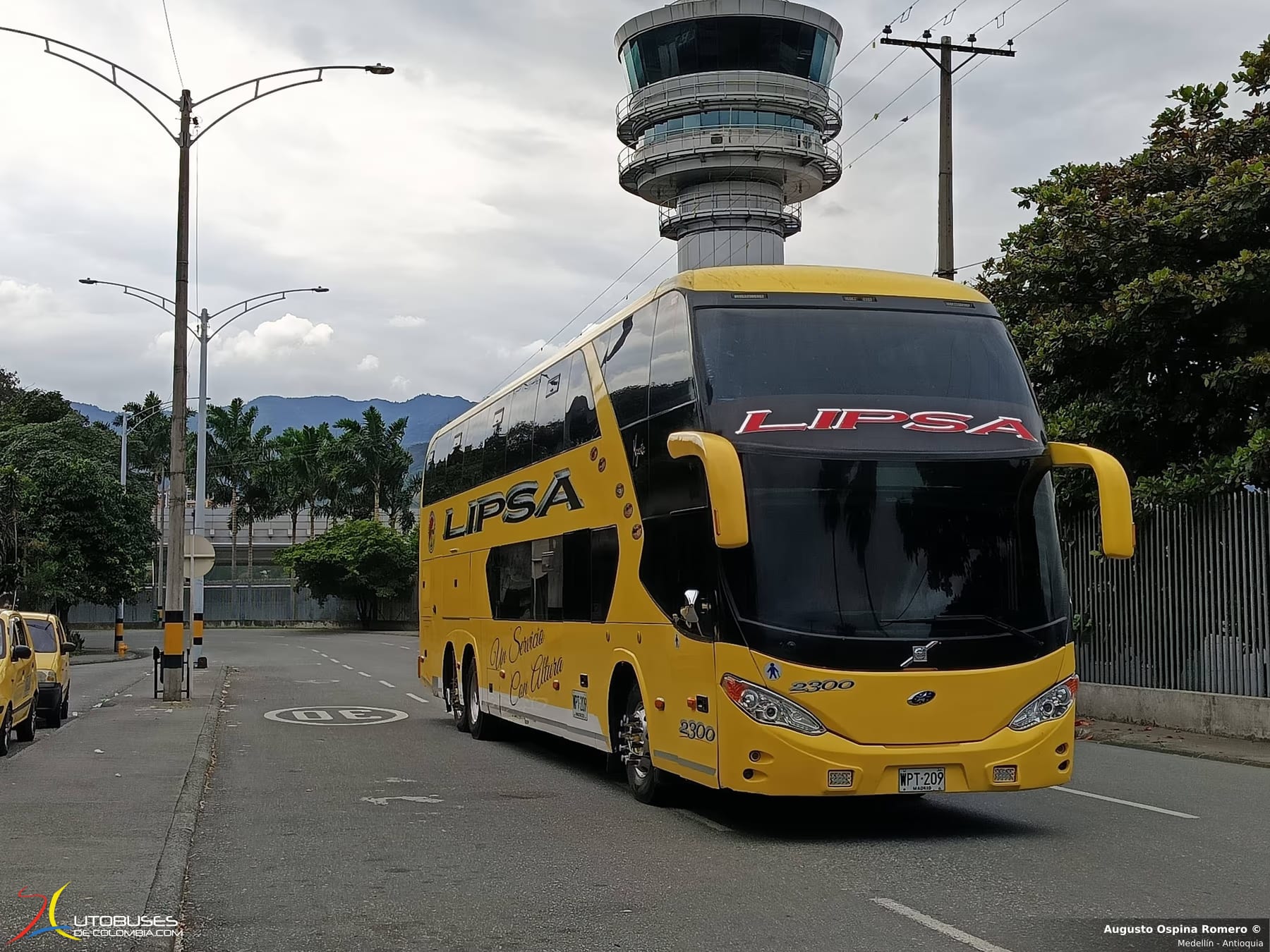 JGB Majestic DD Volvo B420R