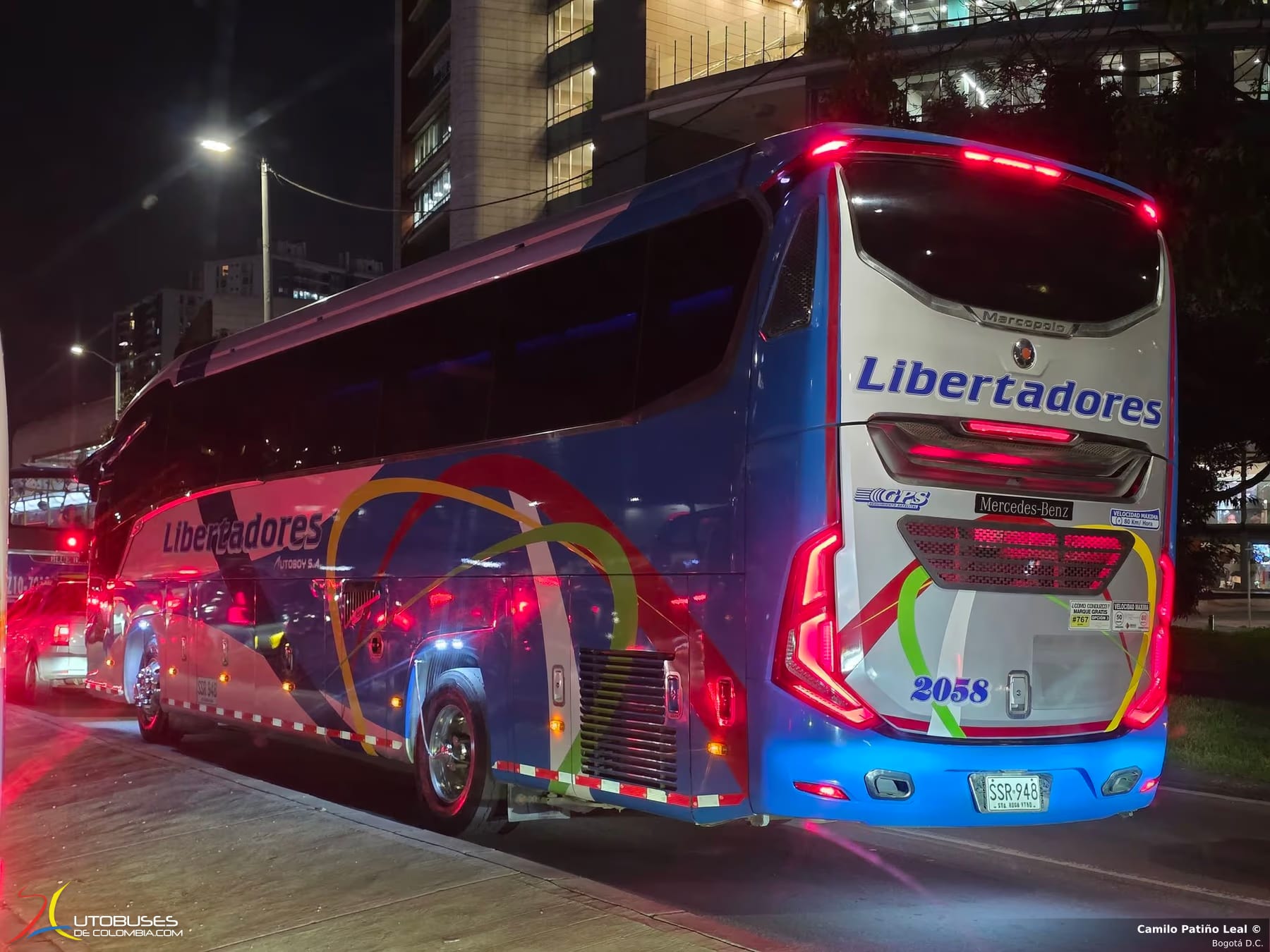Marcopolo Superpolo Marcopolo Paradiso 1200 G8 Mercedes Benz RS1945