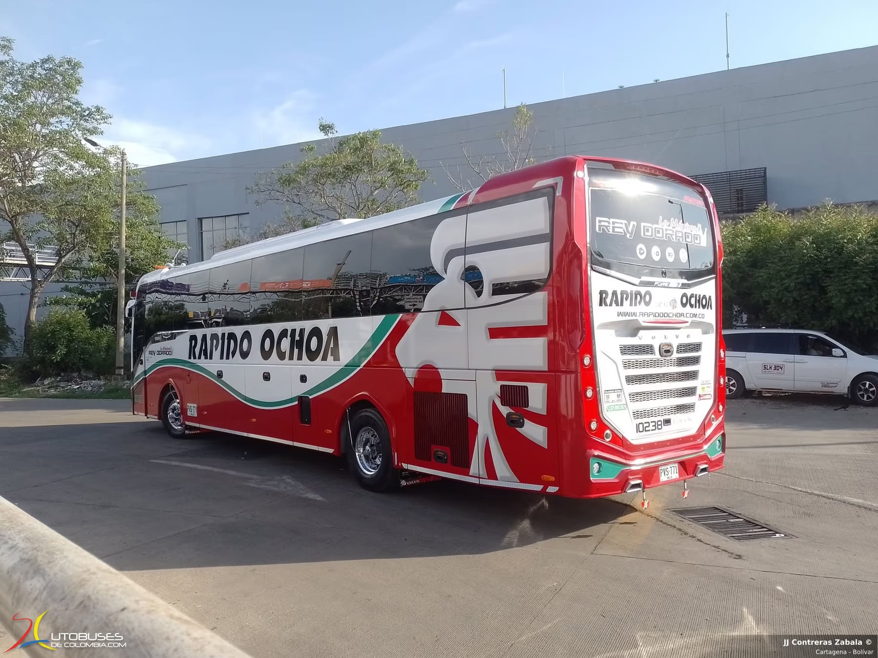 Aga Aga Forever Volvo B460R