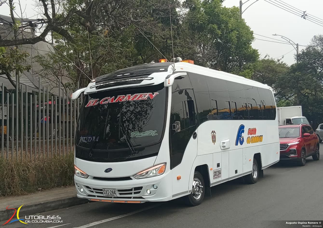 JGB Fascino Chevrolet Isuzu NQR Reward