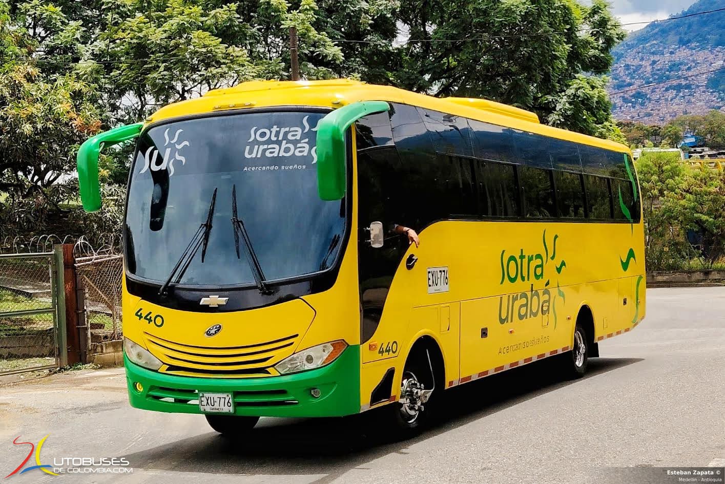 JGB Ibiza Maxxi Chevrolet Isuzu FRR Forward