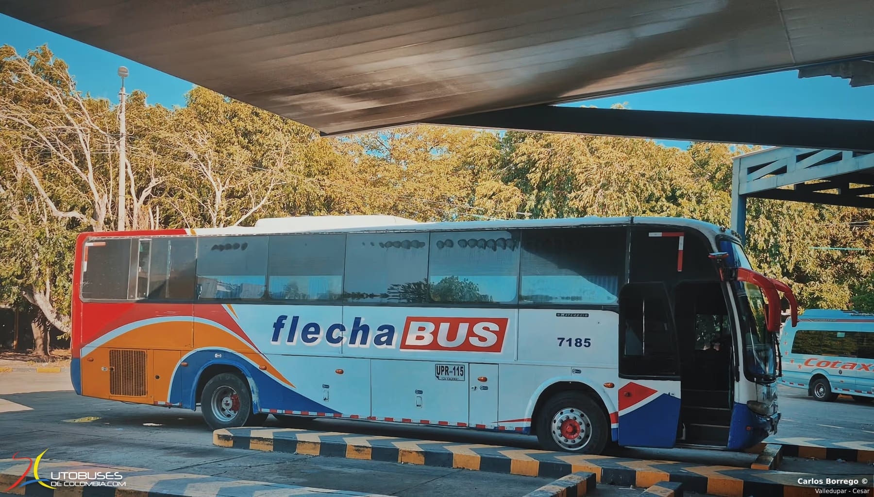 Marcopolo Andare Class Chevrolet Izusu LV 150