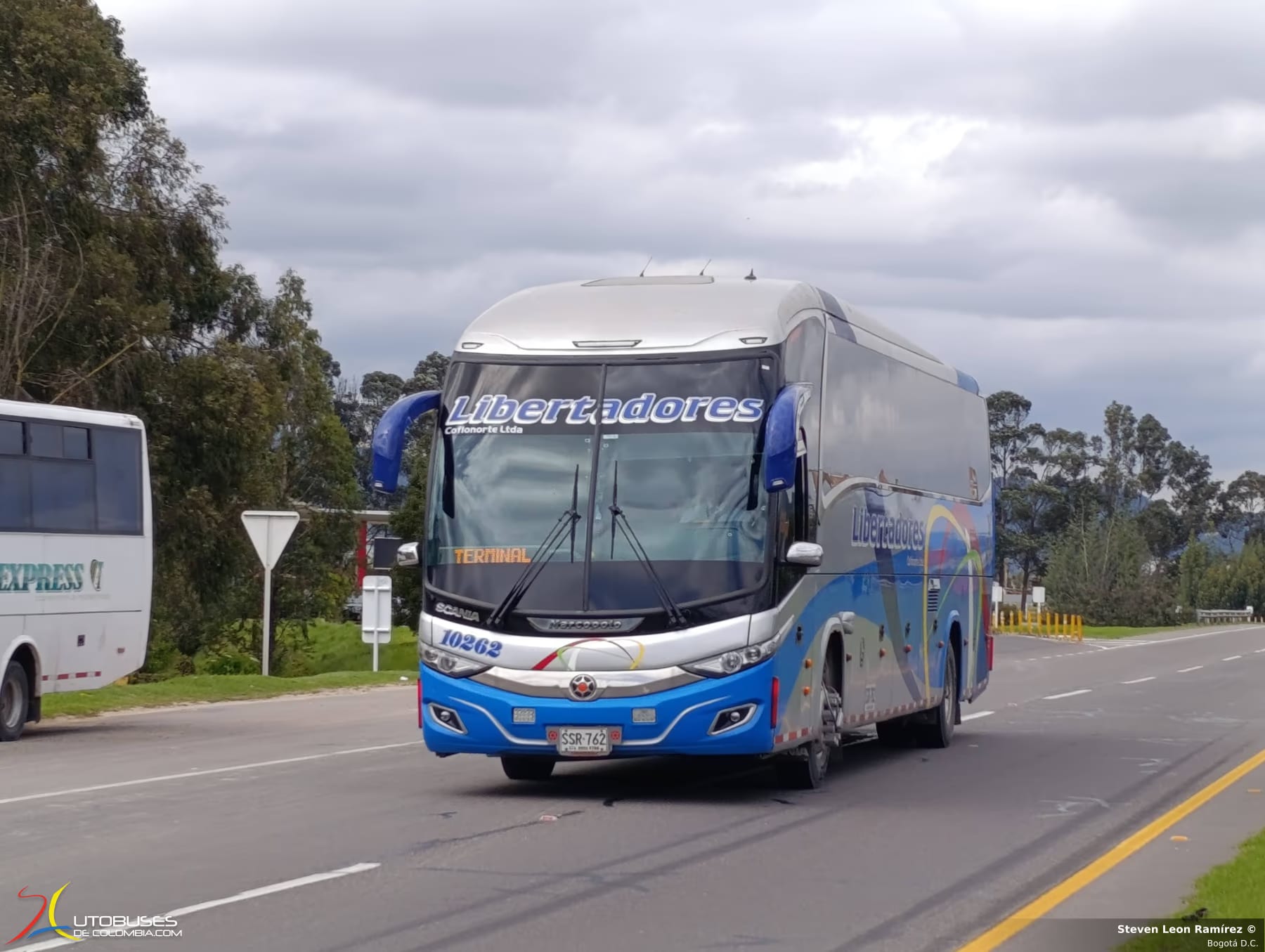 Marcopolo Paradiso 1200 New G7 Scania K400
