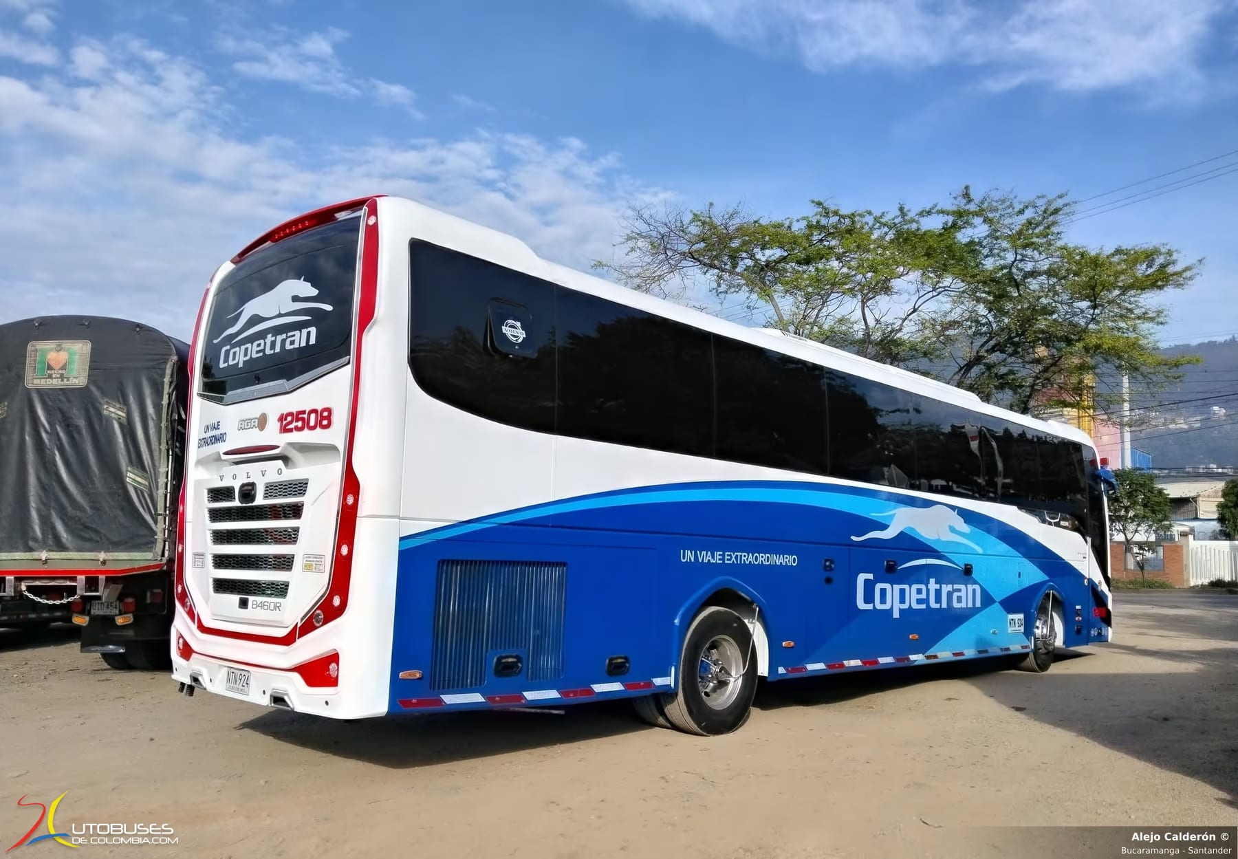Aga Forever Volvo B460R