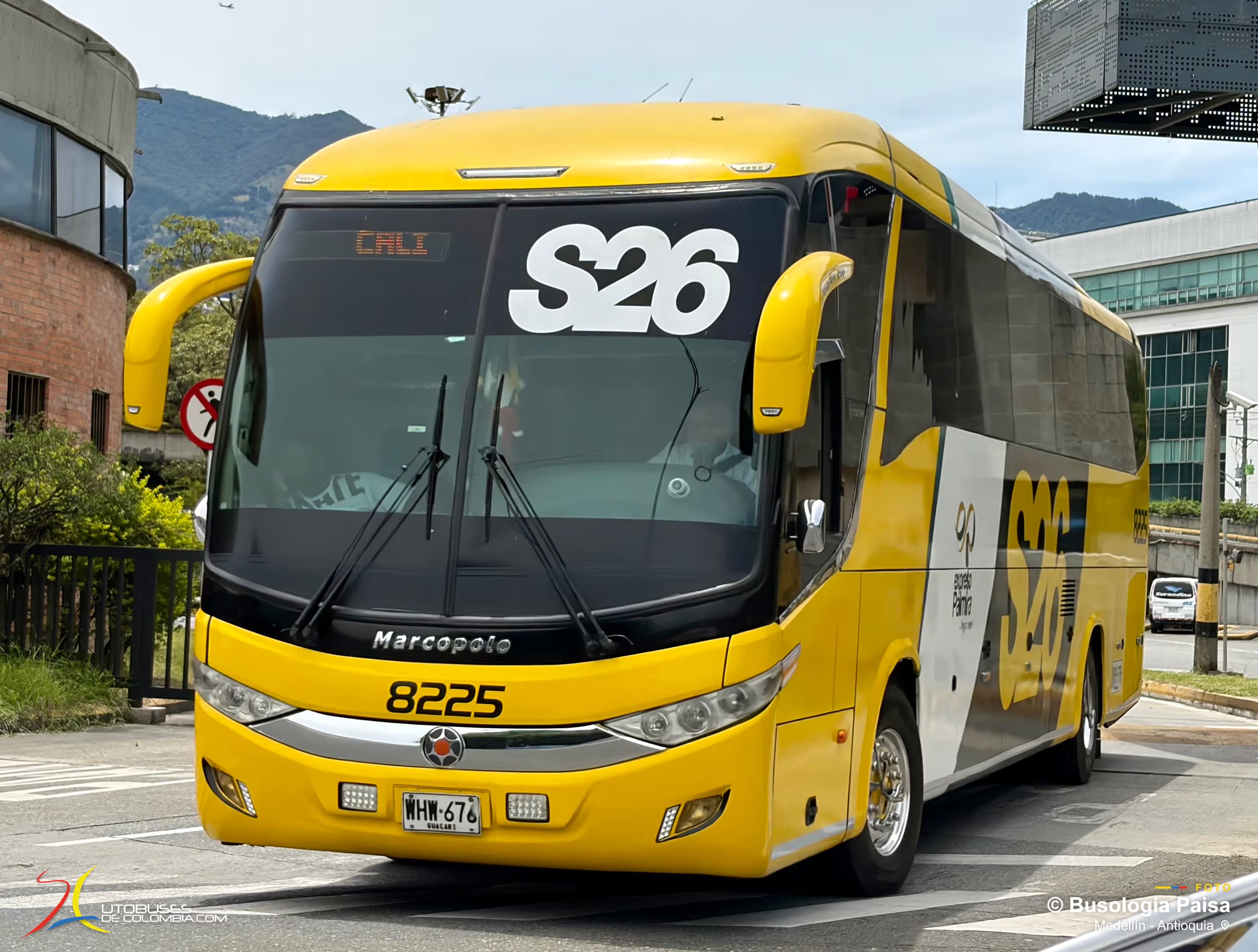 Marcopolo Superpolo Marcopolo Paradiso 1200 New G7 Scania K400