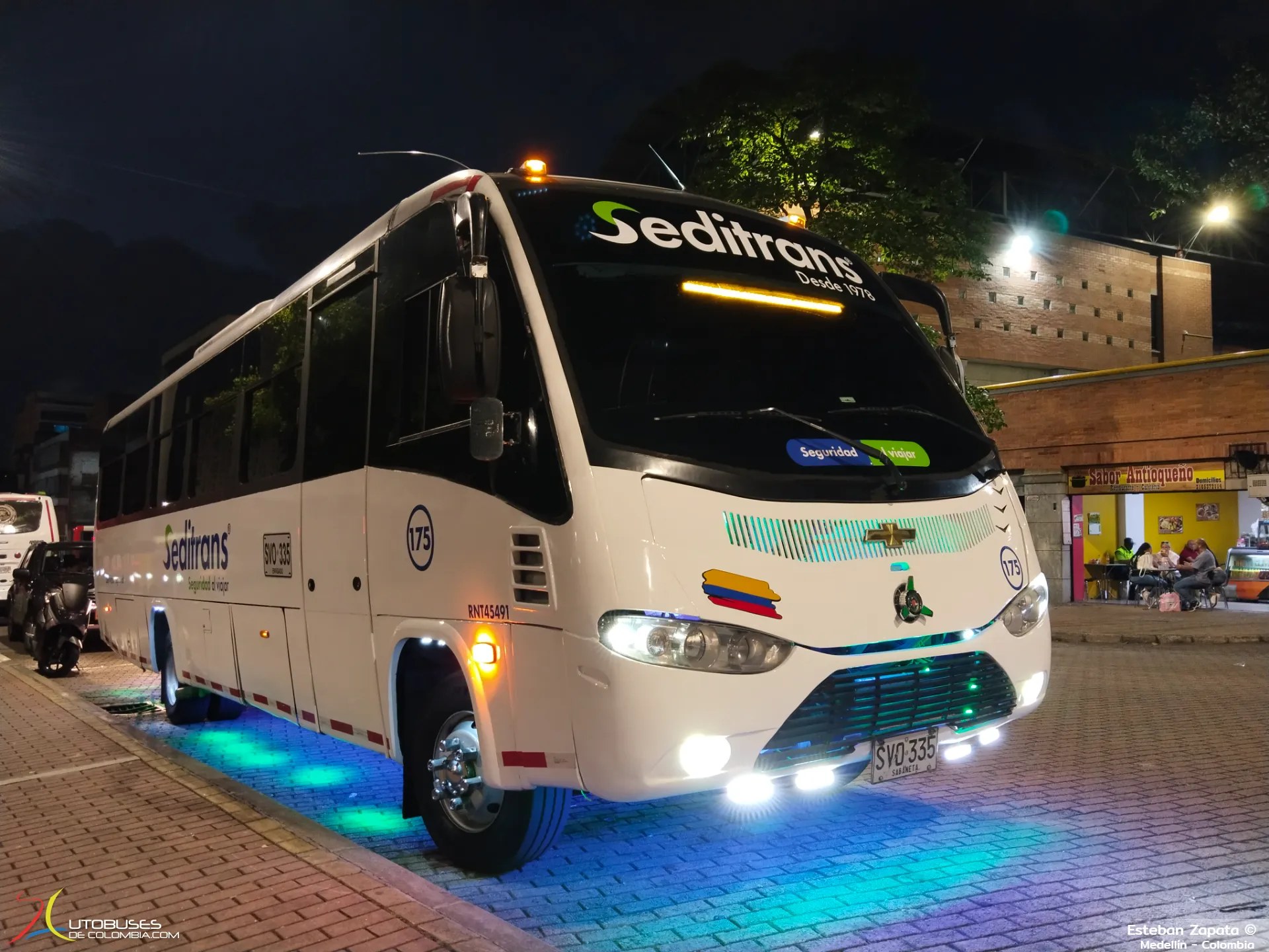 Marcopolo Senior Chevrolet Isuzu FRR Forward de Seditrans desde 1978