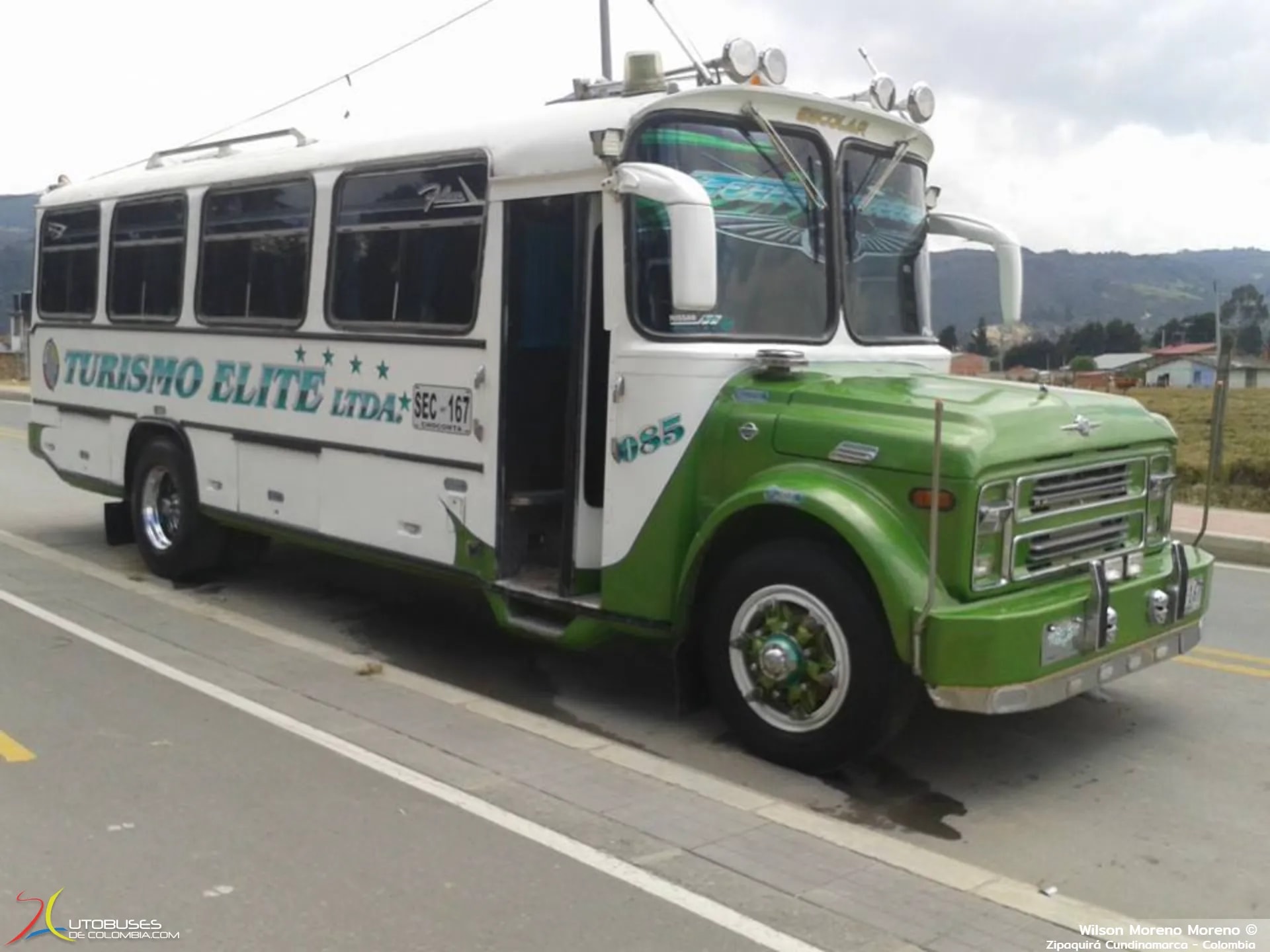Superior Chevrolet B60 de Turismo Elite LTDA