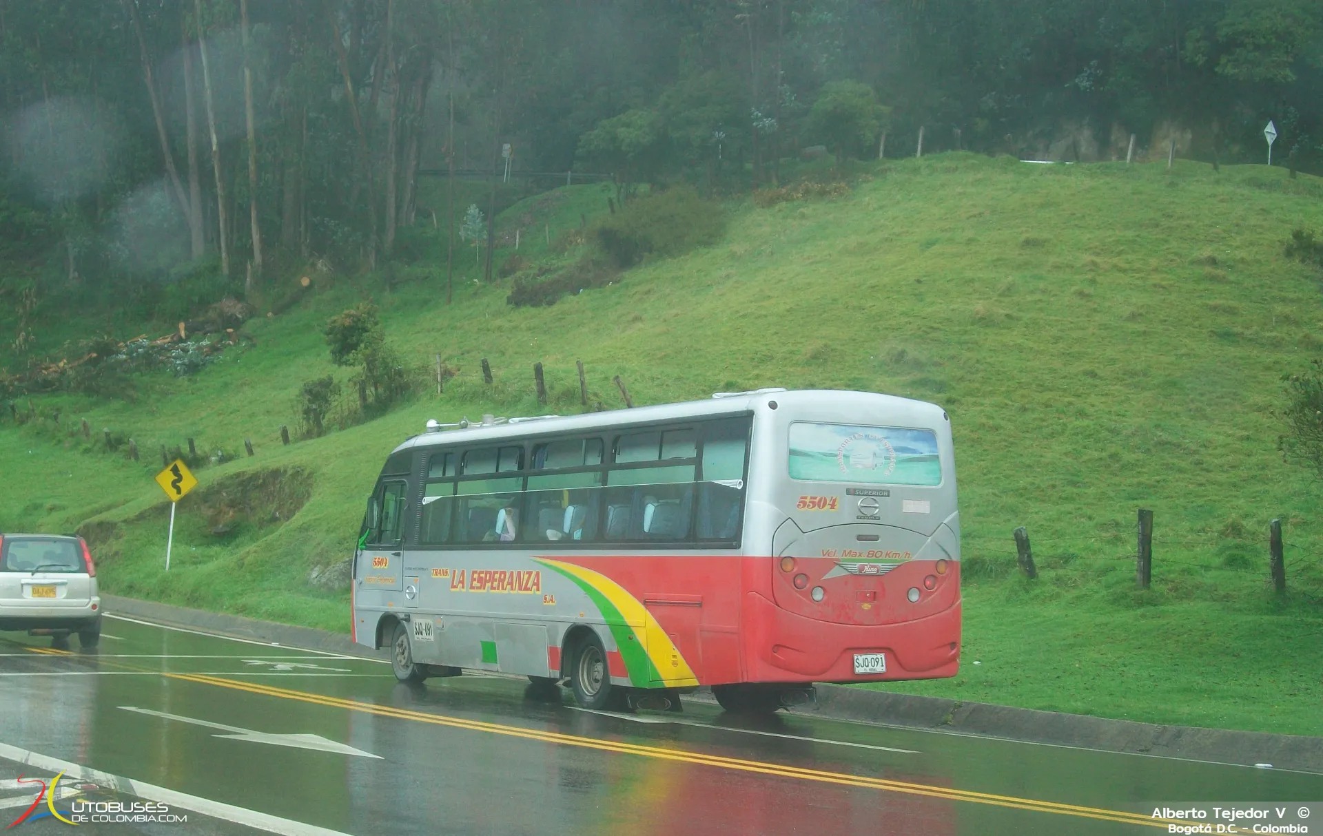 Marcopolo Superior Temple Hino FB4JJ de Trans la Esperanza