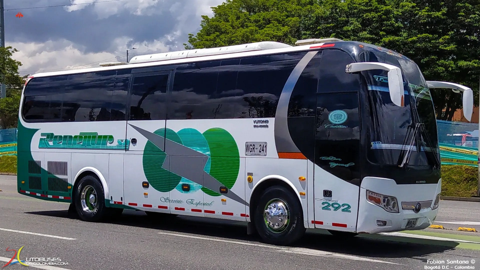 Yutong ZK6107HA de Renetur
