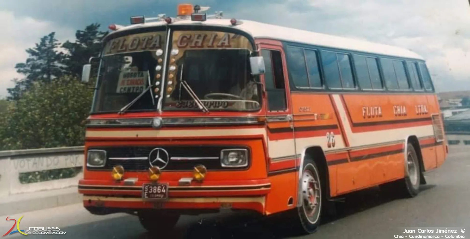 Mercedes Menz MB O302 de Flota Chia