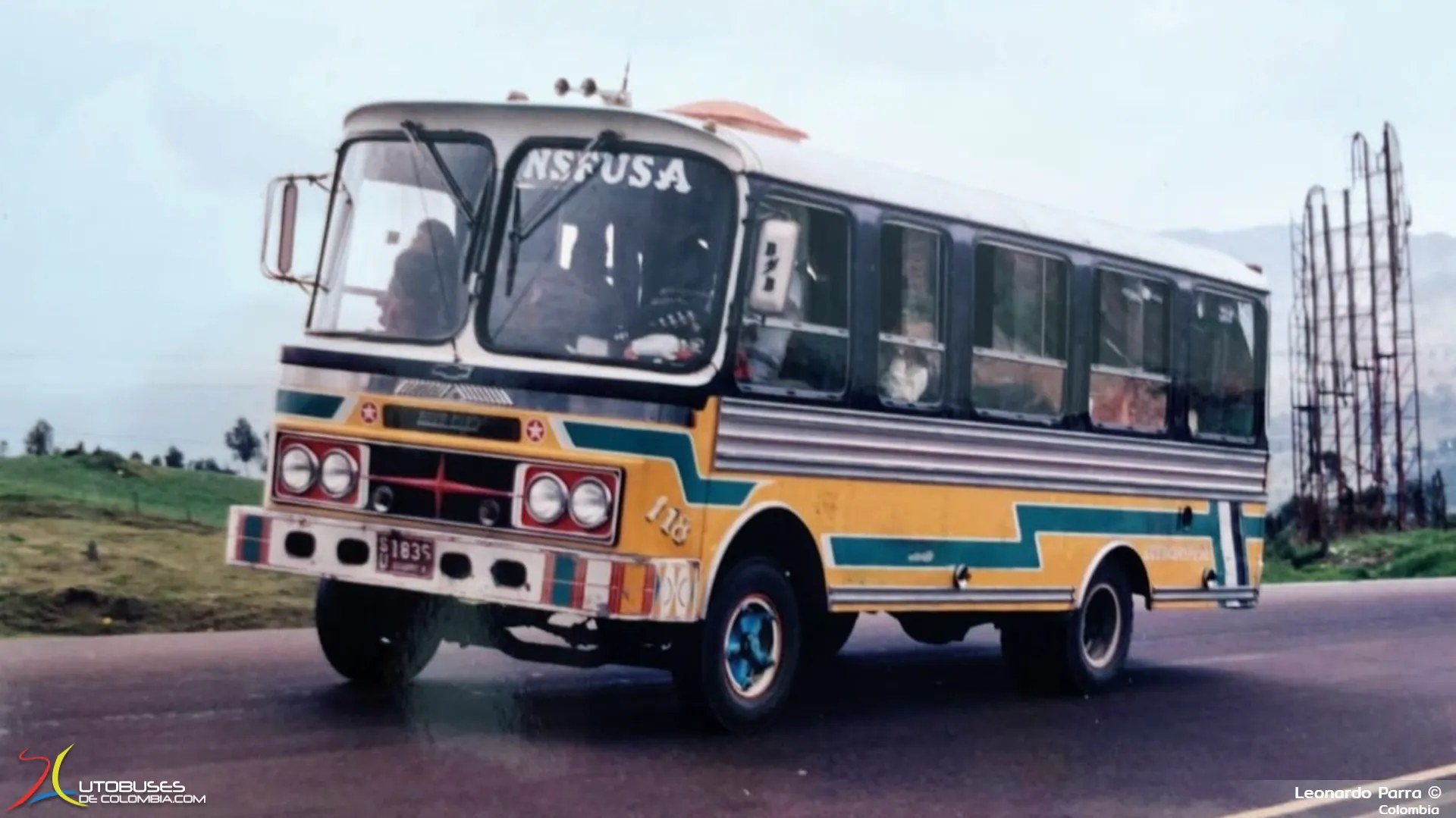 Blue Bird Colcar Chevrolet P30 de Cootransfusa