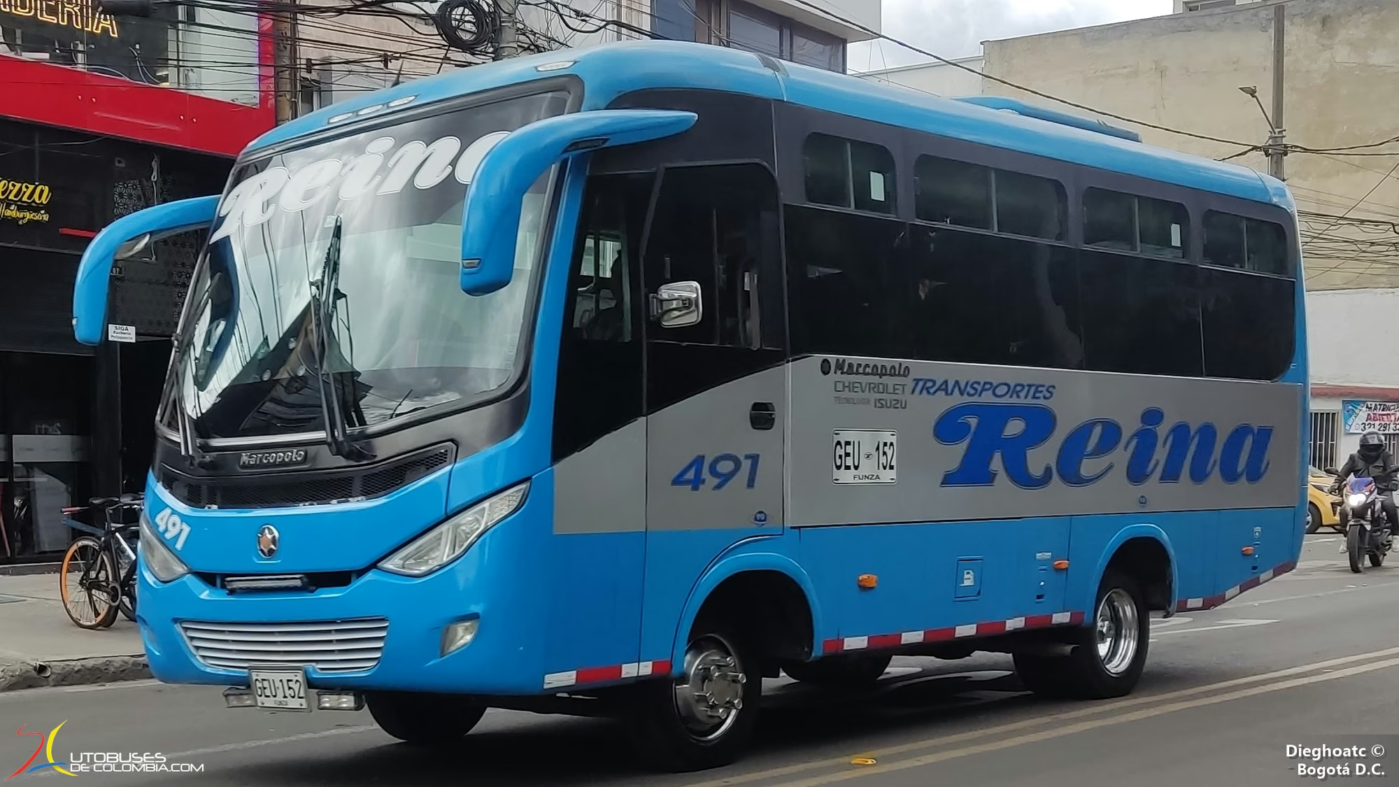 Marcopolo New Senior Chevrolet NPR de Transportes Reina