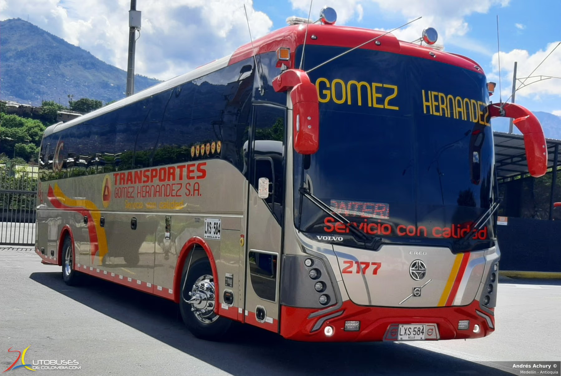 Aga Creo Volvo B510R de Transportes Gomez Hernández S.A.