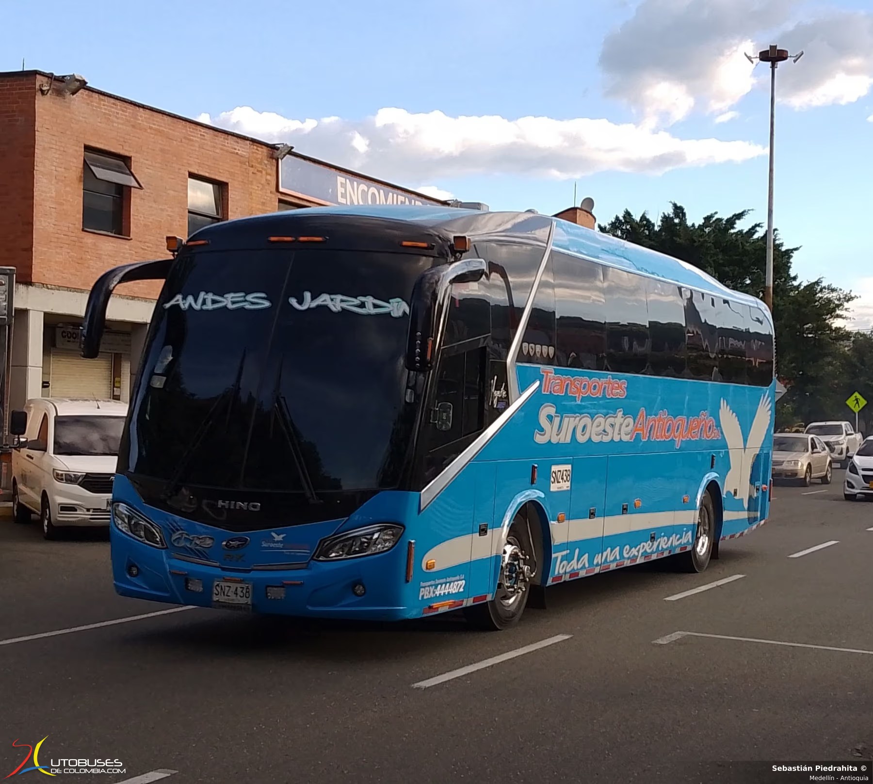 JGB Majestic Hino RK1J de Transportes Suroeste Antioqueño