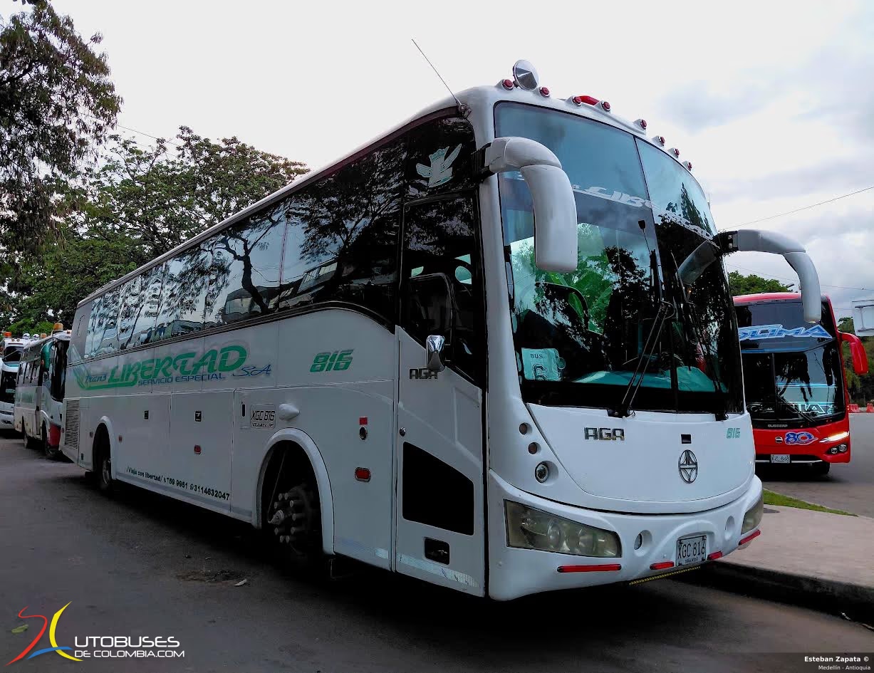 Aga Polaris Mercedes Benz OH 1636 de Trans Libertad