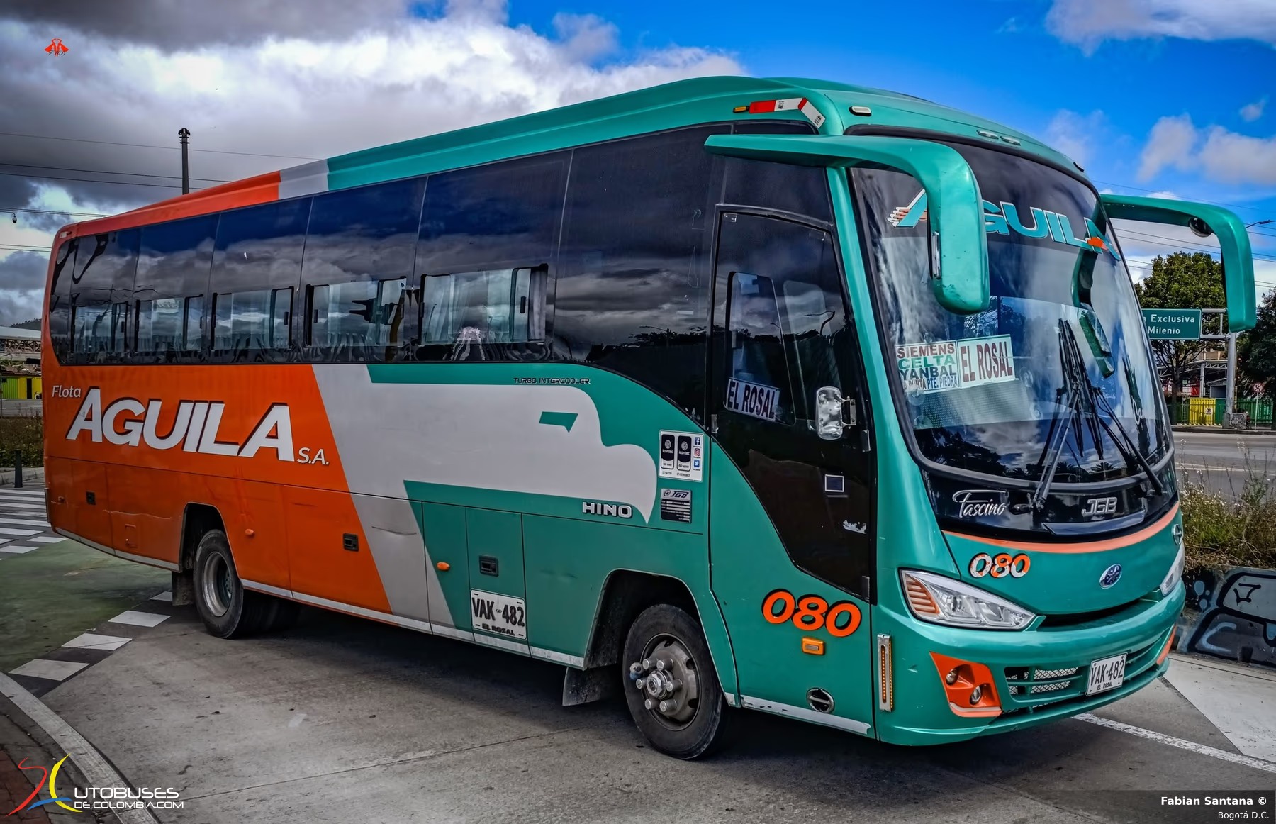 JGB Fascino Hino FC9J de Flota Águila
