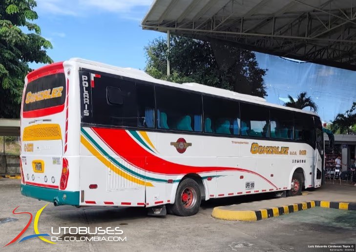 Aga Polaris Chevrolet Isuzu LV 150 de Transportes Gonzalez