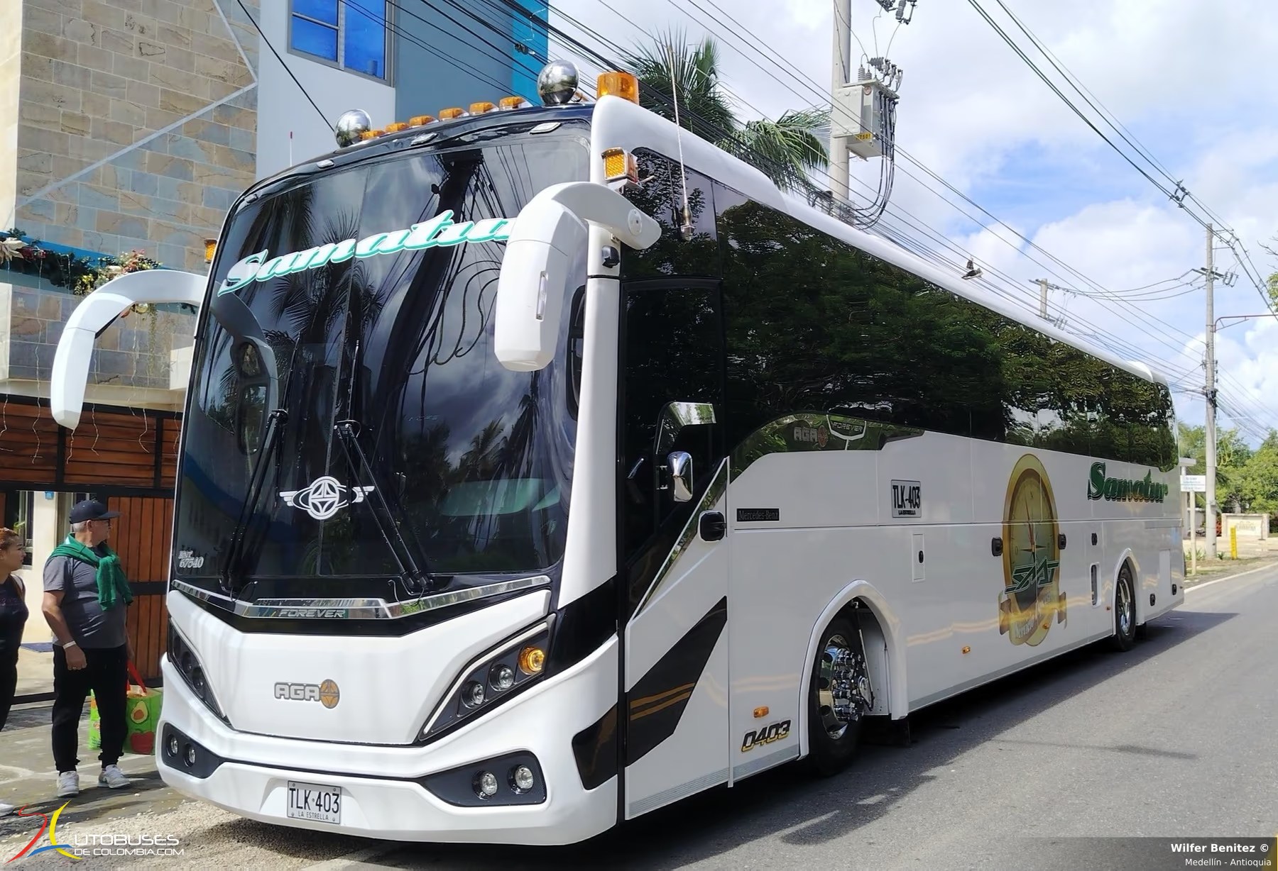 Aga Forever Mercedes Benz O500 RS 1945 de Samatur
