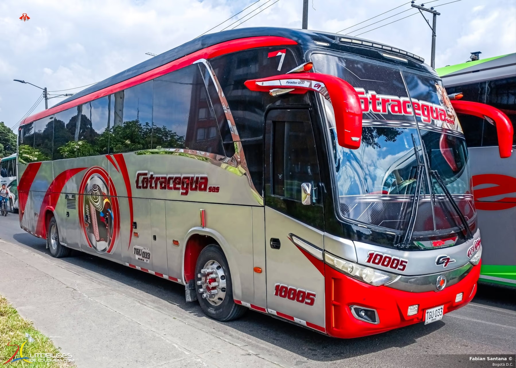 Marcopolo Paradiso 1200 G7 Chevrolet Isuzu LV 150 de Cotracegua