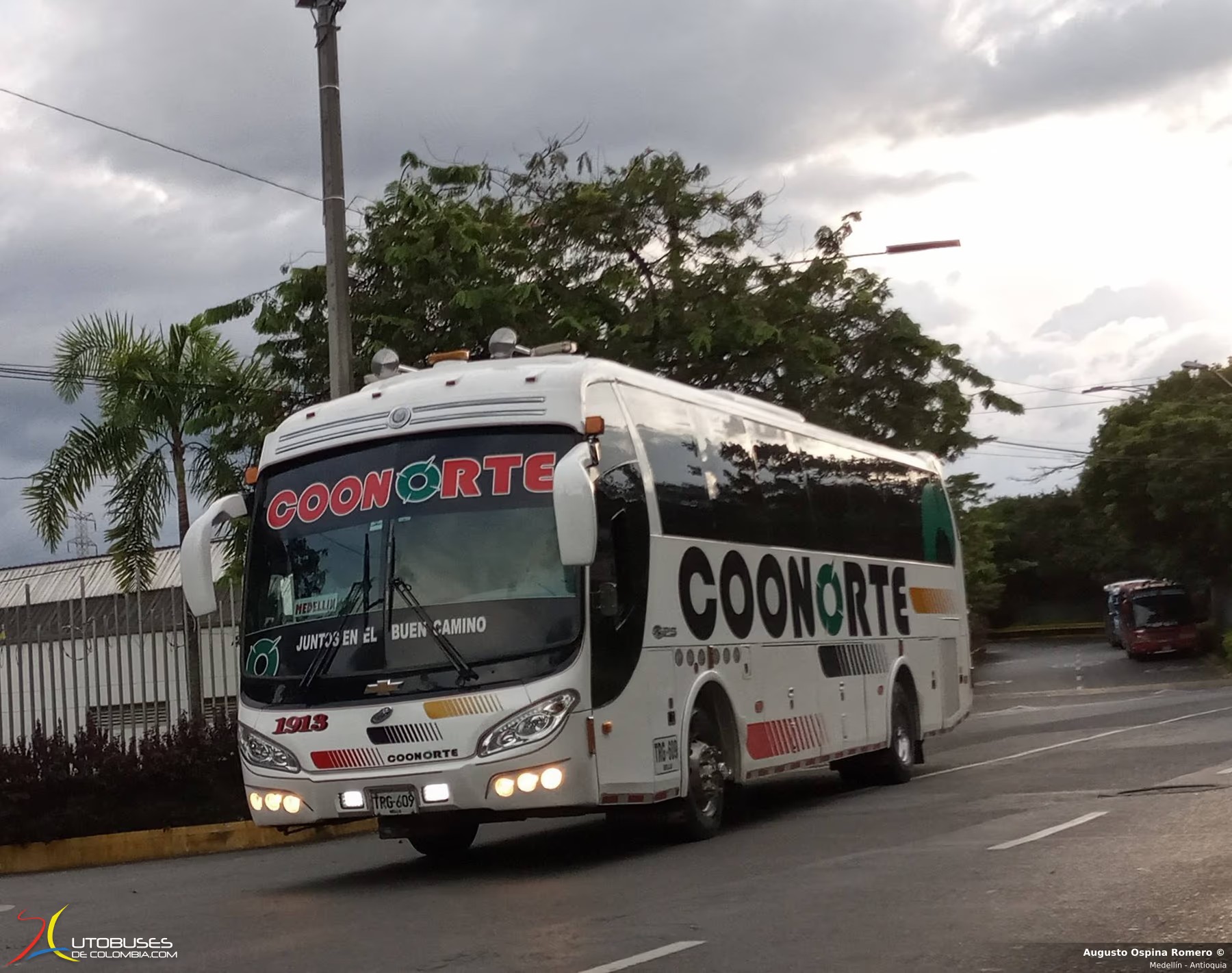 JGB Atlantis Chevrolet Isuzu LV 150 de Coonorte